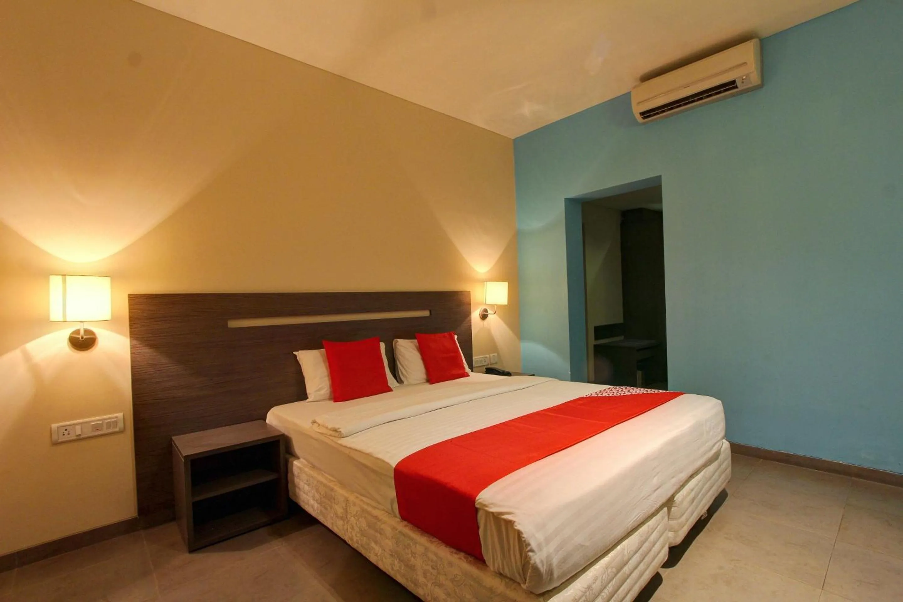 Standard Double or Twin Room in Golden Amoon Resort