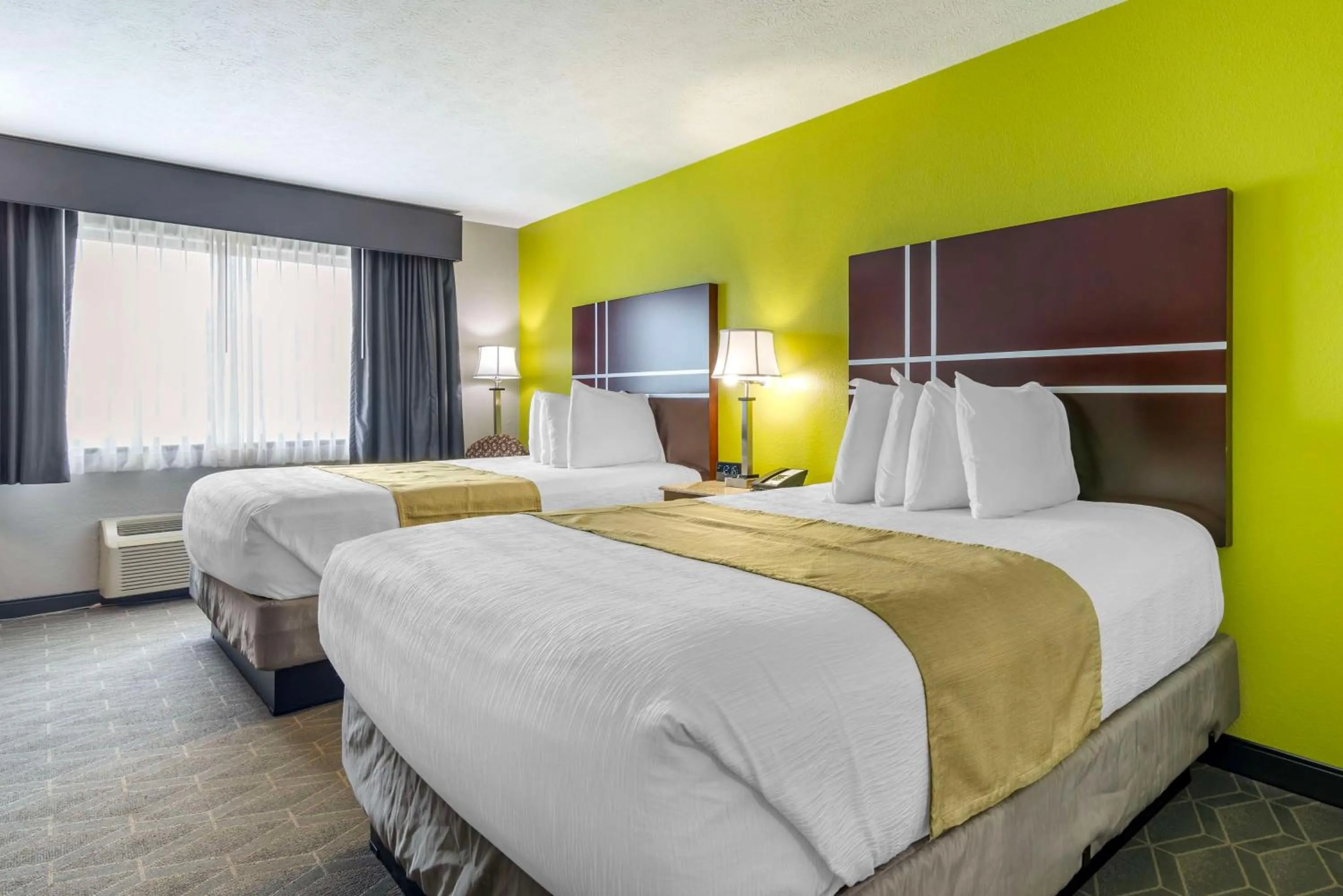 Queen Room with Two Queen Beds in Best Western Auburn/Opelika Inn