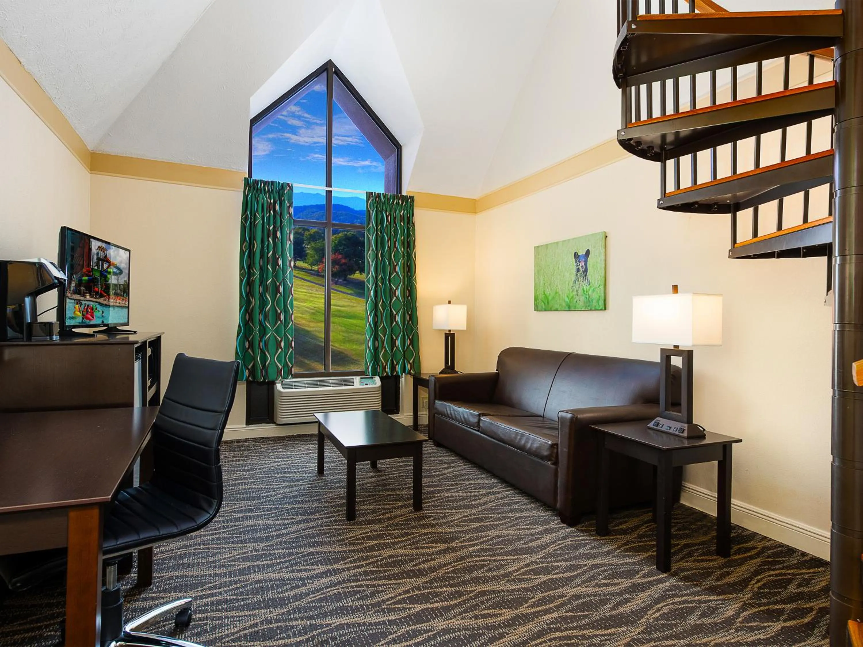 Penthouse Suite in Country Cascades Waterpark Resort
