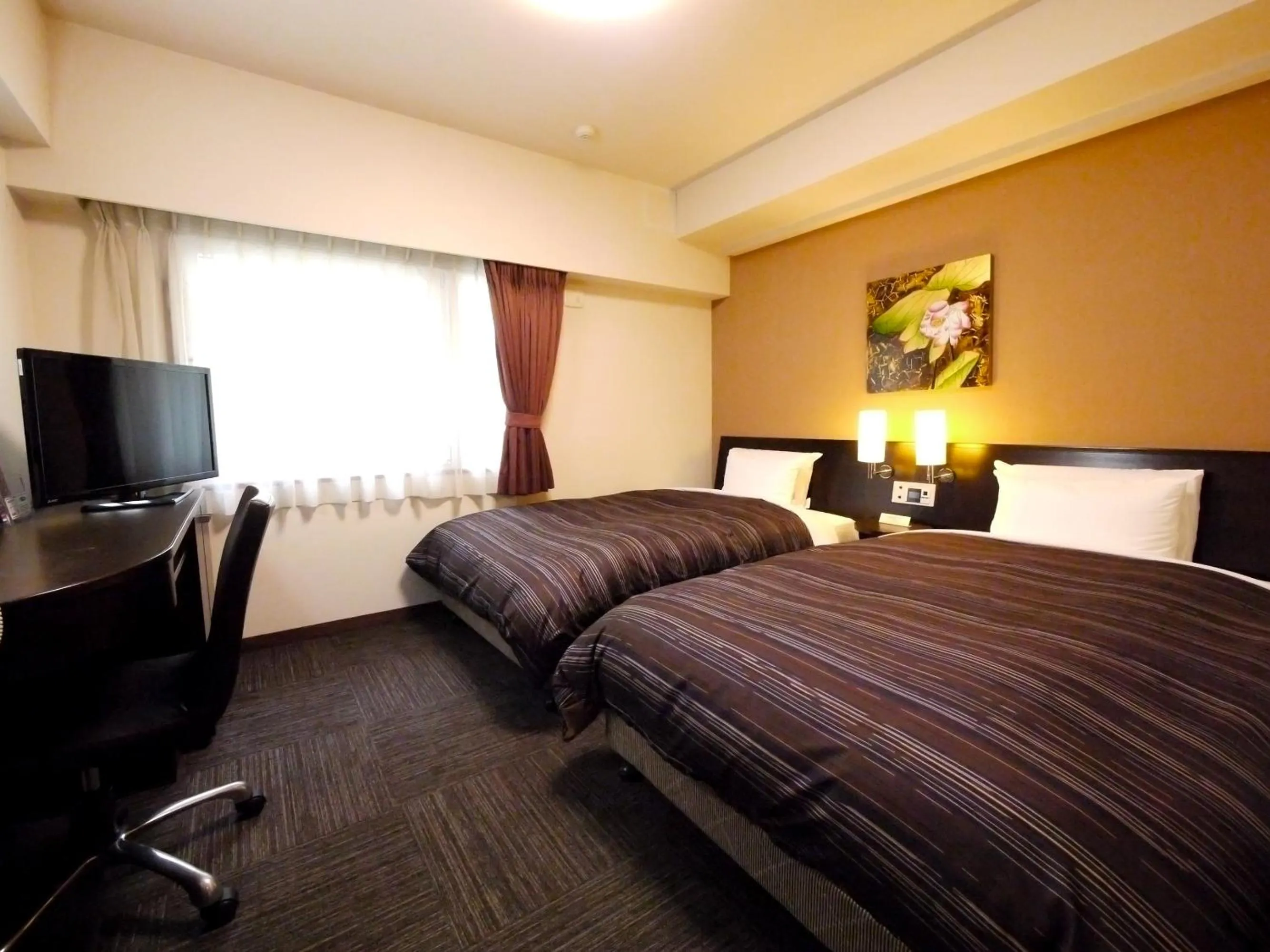 Comfort Twin Room - single occupancy - Smoking in Hotel Route-Inn Yokohama Bashamichi