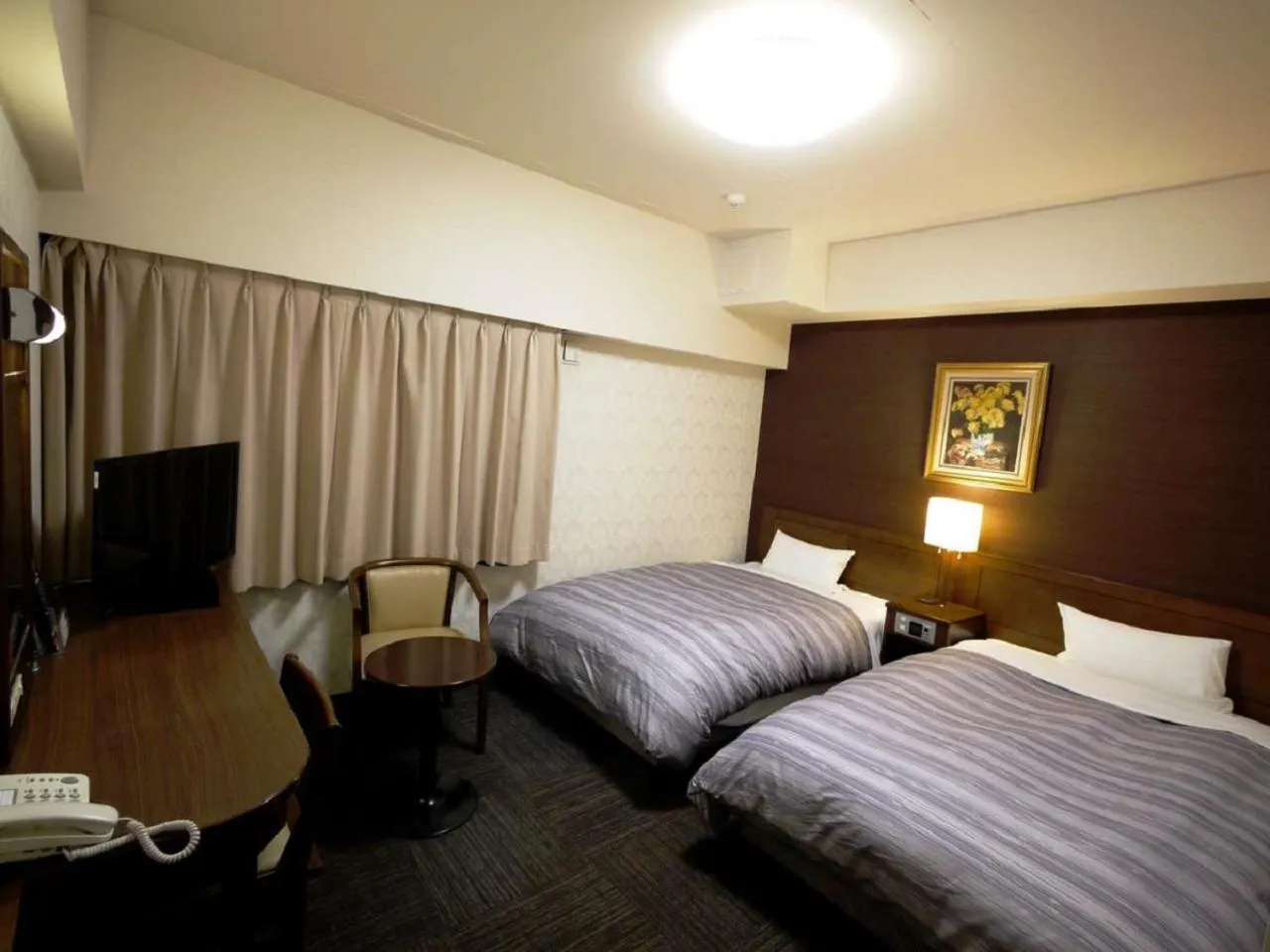 Twin Room - single occupancy - Non-Smoking in Hotel Route-Inn Yokohama Bashamichi