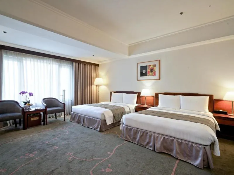Executive Twin Room in The Howard Prince Hotel Taichung