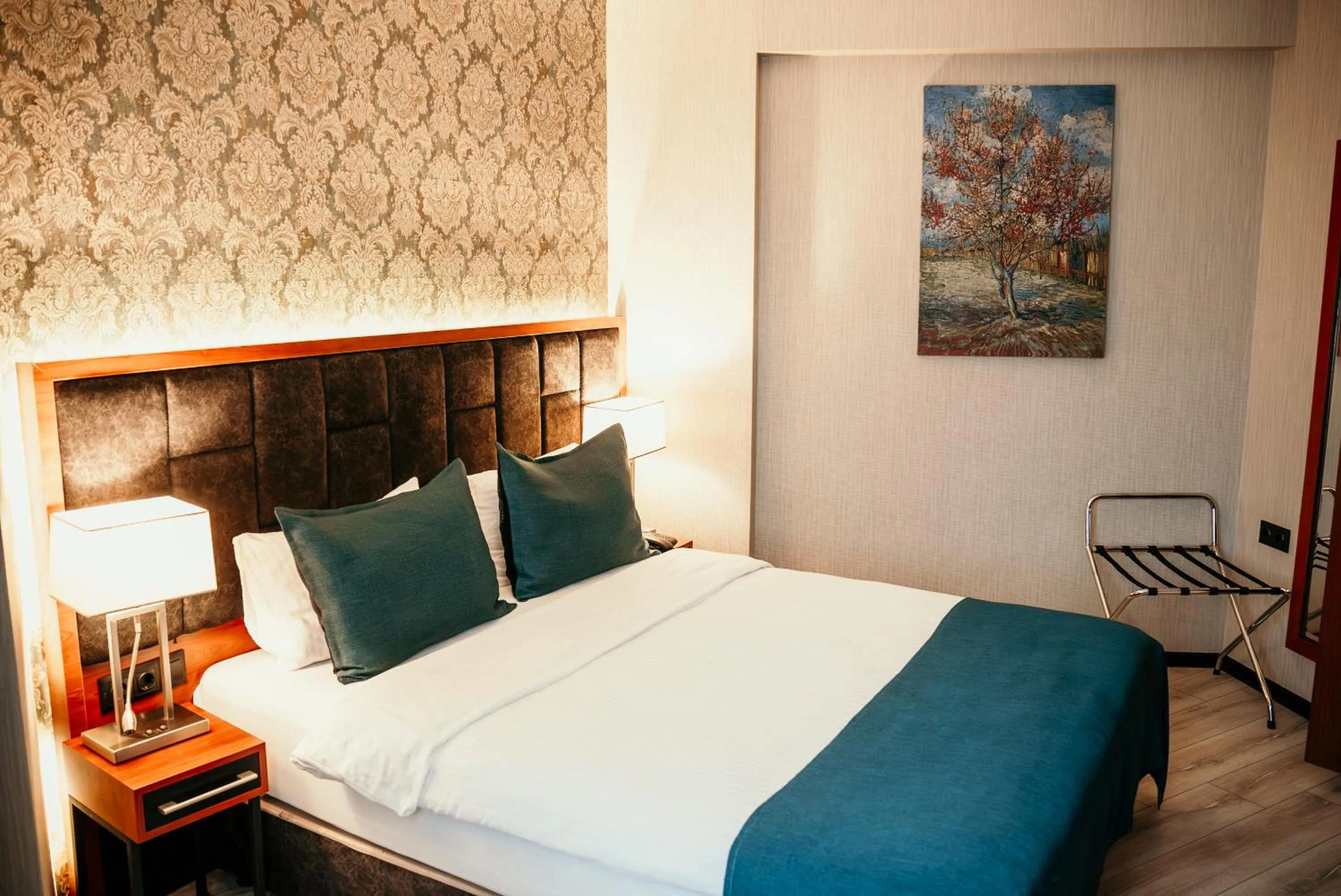 Two Connecting Double Rooms in Grand Vaves Hotel