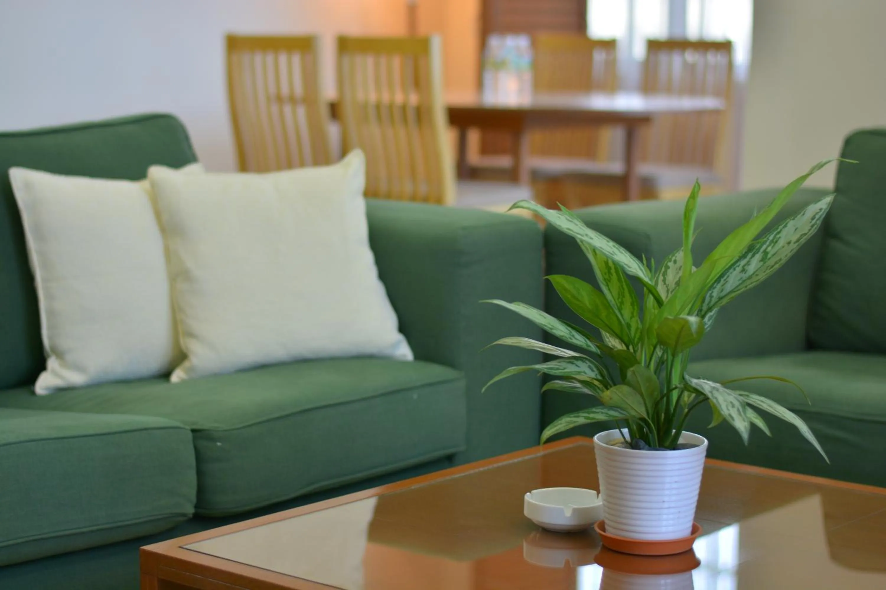 Deluxe Two-Bedroom Apartment in The Maple Suite