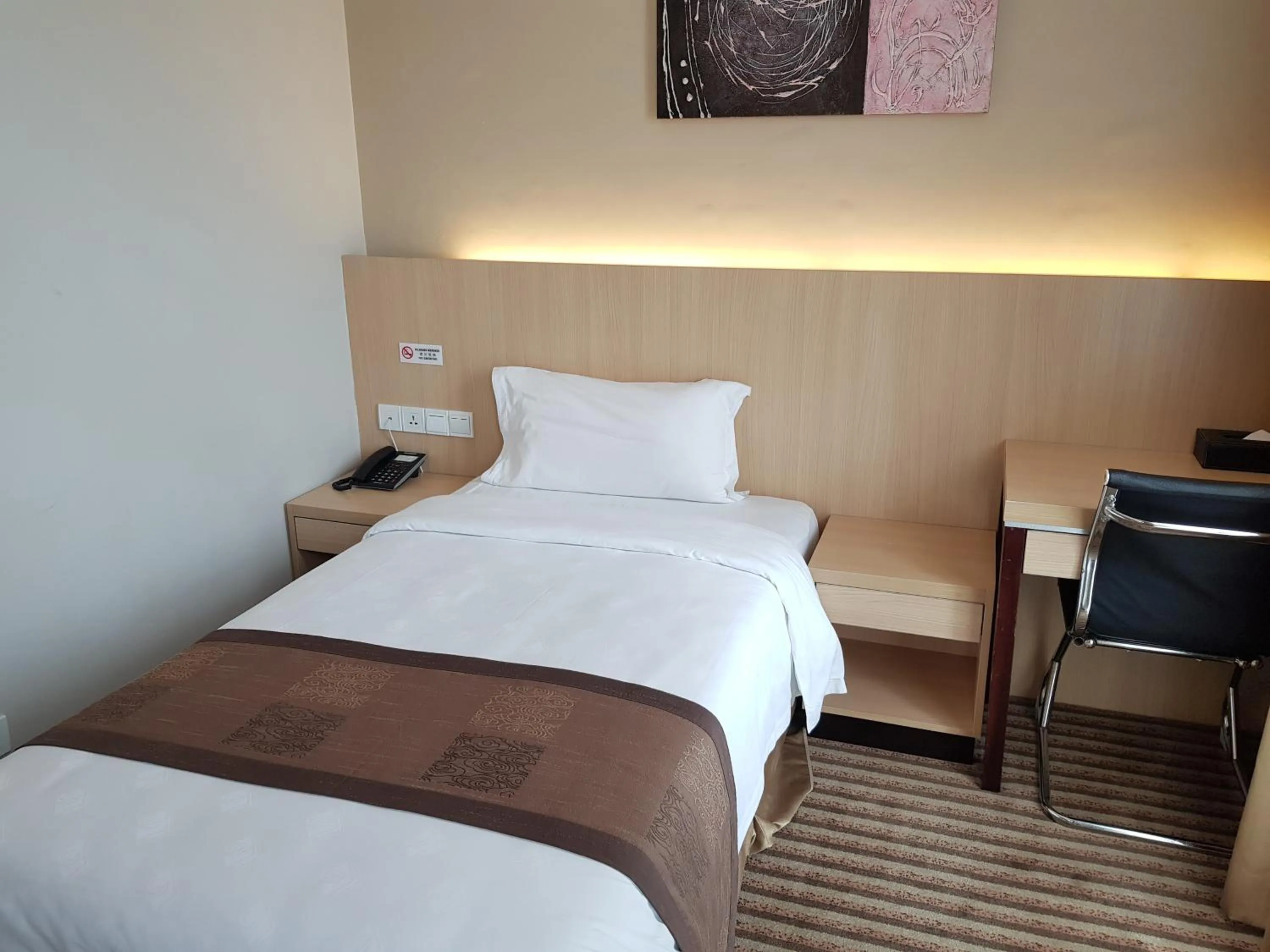 Superior Single Room in DeHome Boutique Hotel