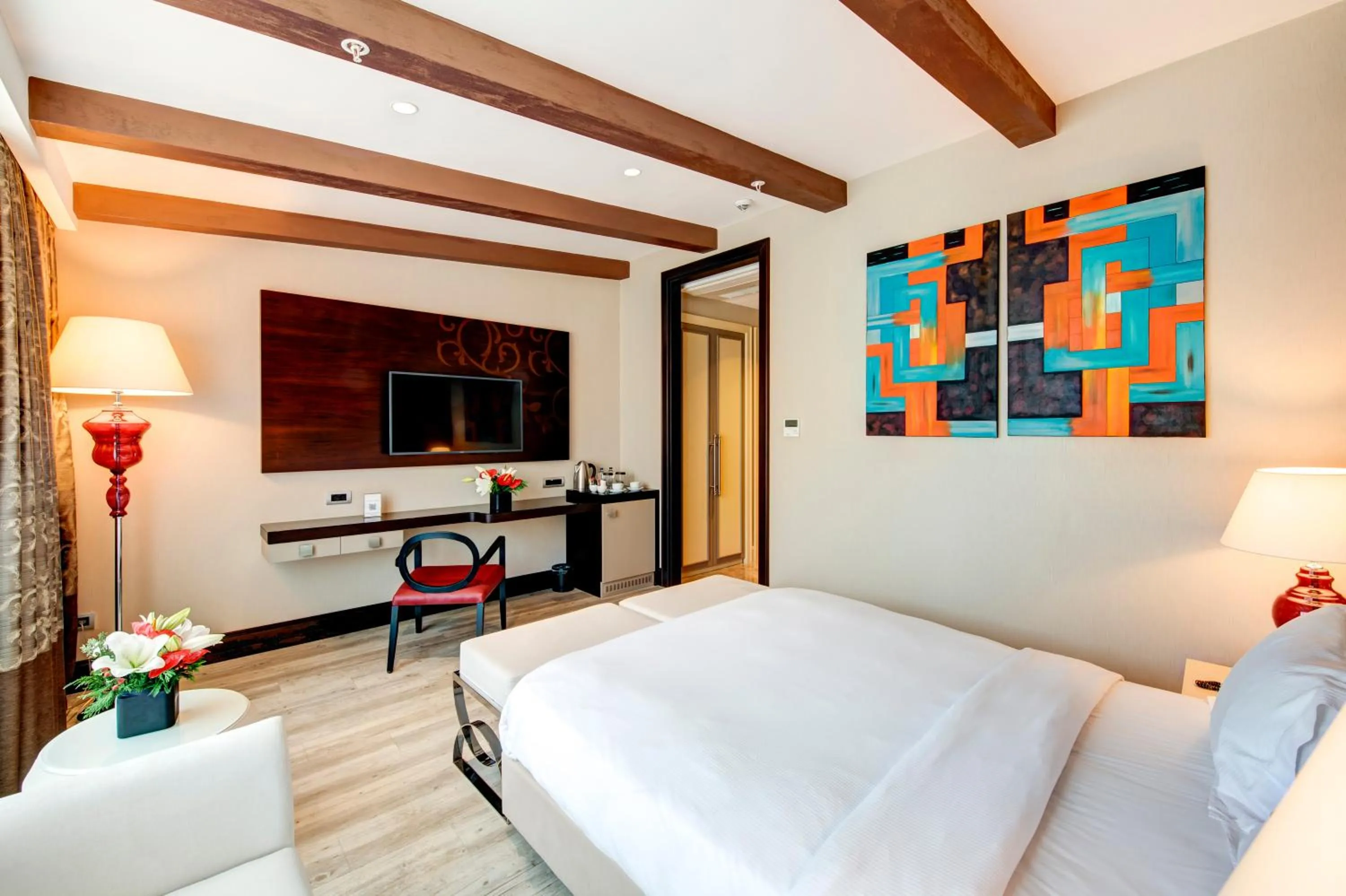 Deluxe King Room in The Elysium Taksim