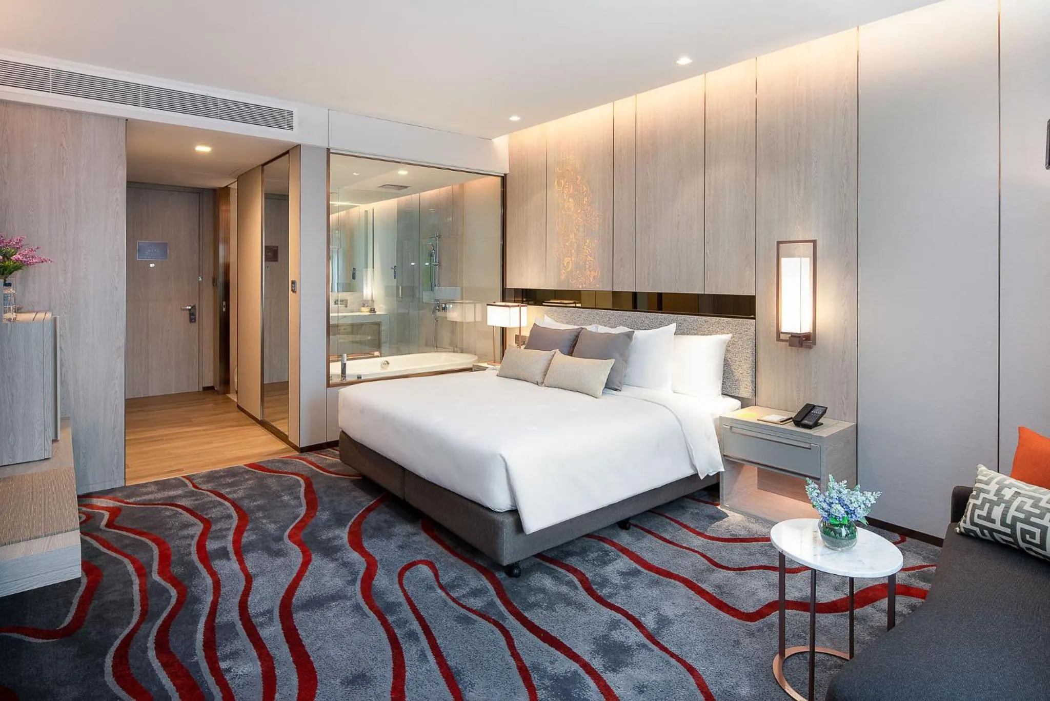 Superior King Room in Hotel Nikko Bangkok