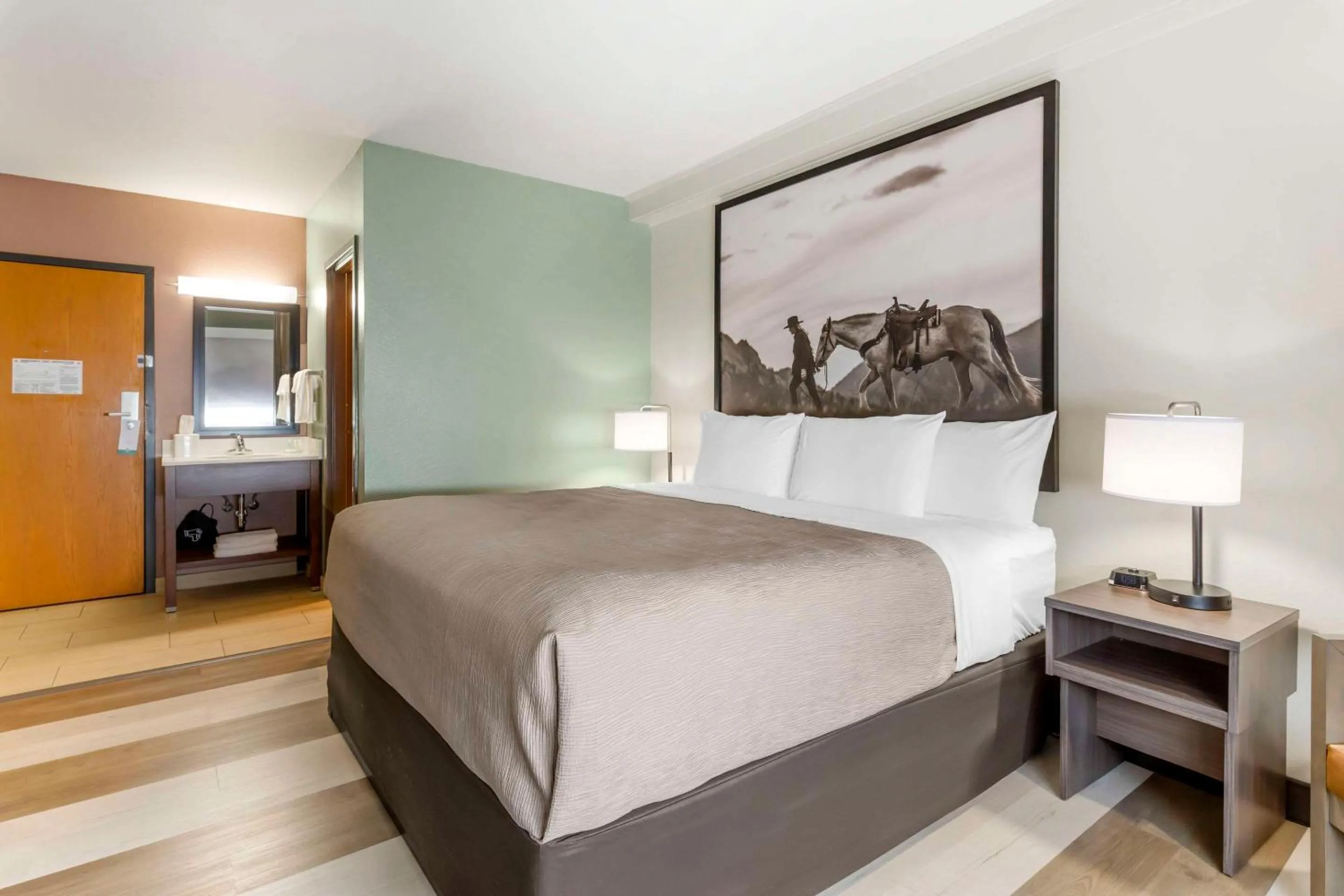 King Room - Non-Smoking in Quality Inn Hamilton Bitterroot Valley