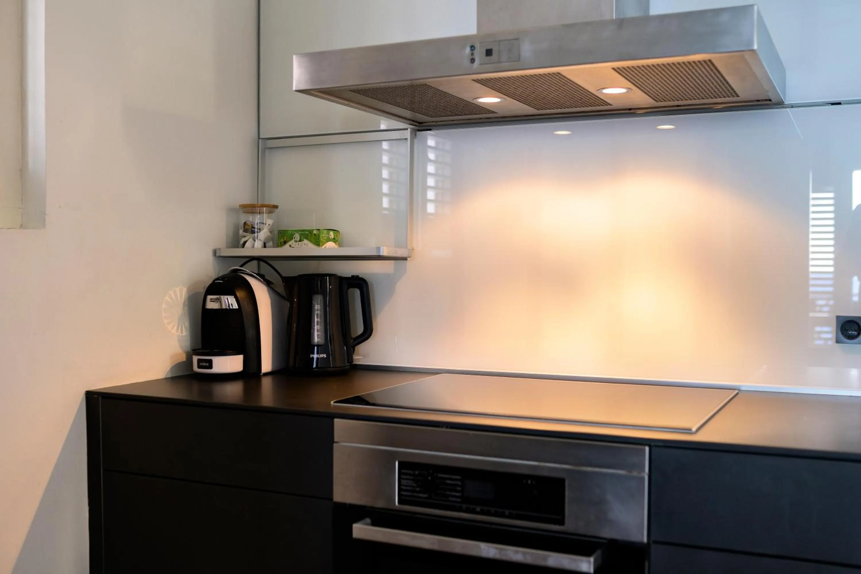 Two-Bedroom Apartment with Ocean View in Scuba Lodge & Suites