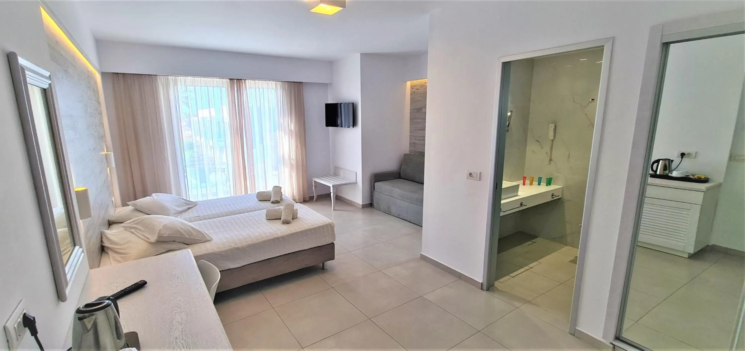 Deluxe Junior Suite with Garden View in Apollon Windmill Boutique Hotel - Adults Only