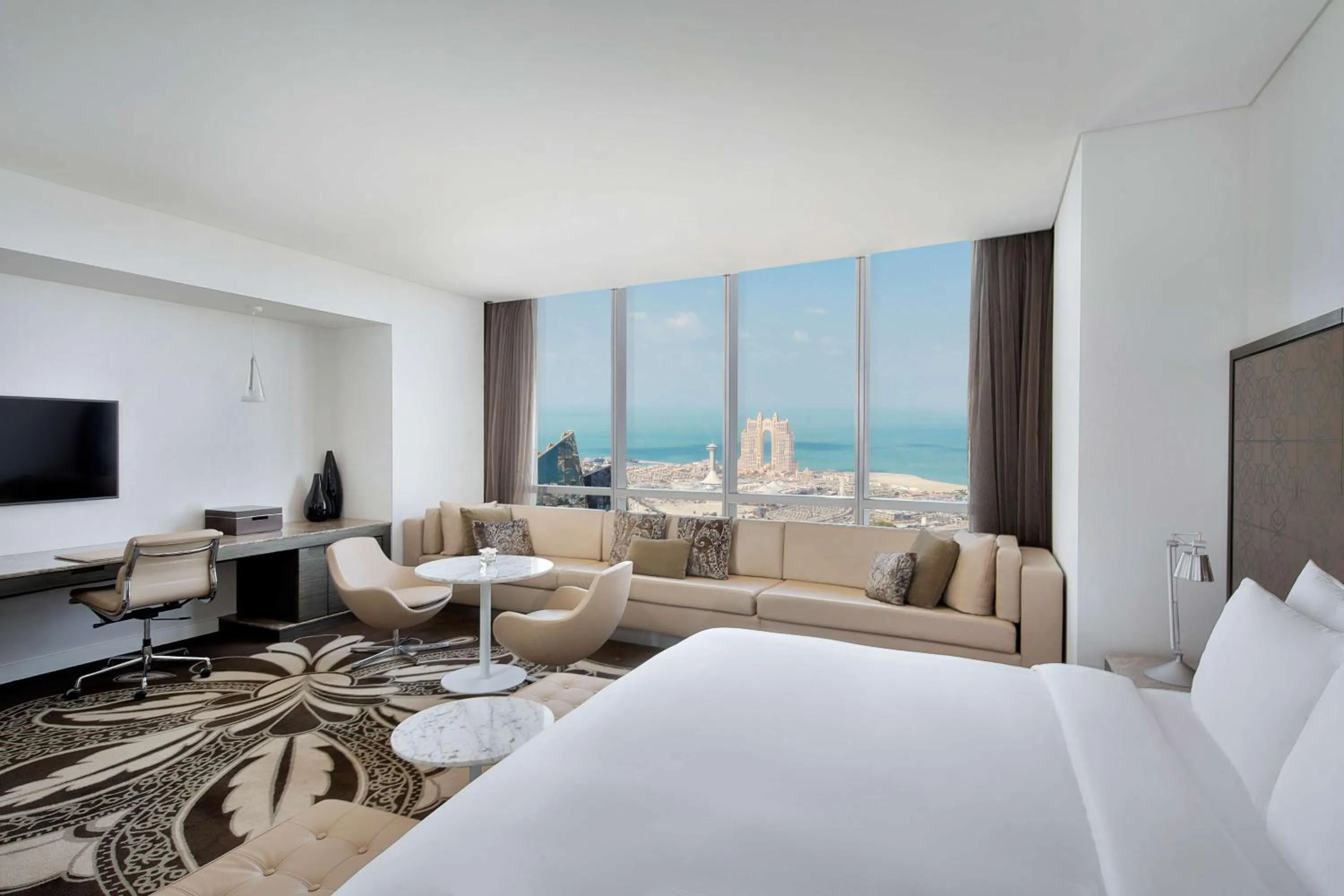 Junior King Suite - single occupancy - Level 45 in Conrad Abu Dhabi Etihad Towers