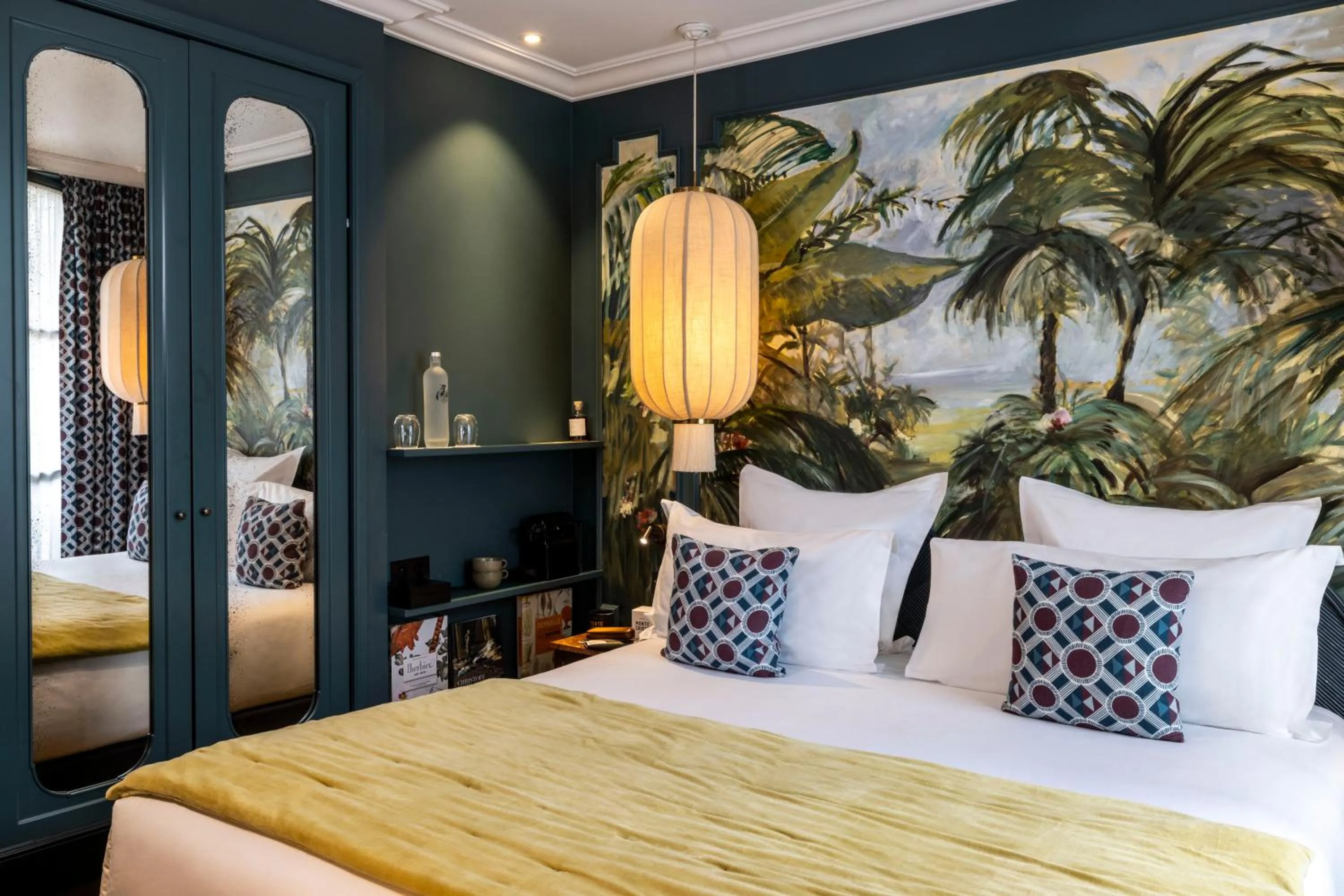 Superior Double or Twin Room with pool access in Hôtel Monte Cristo