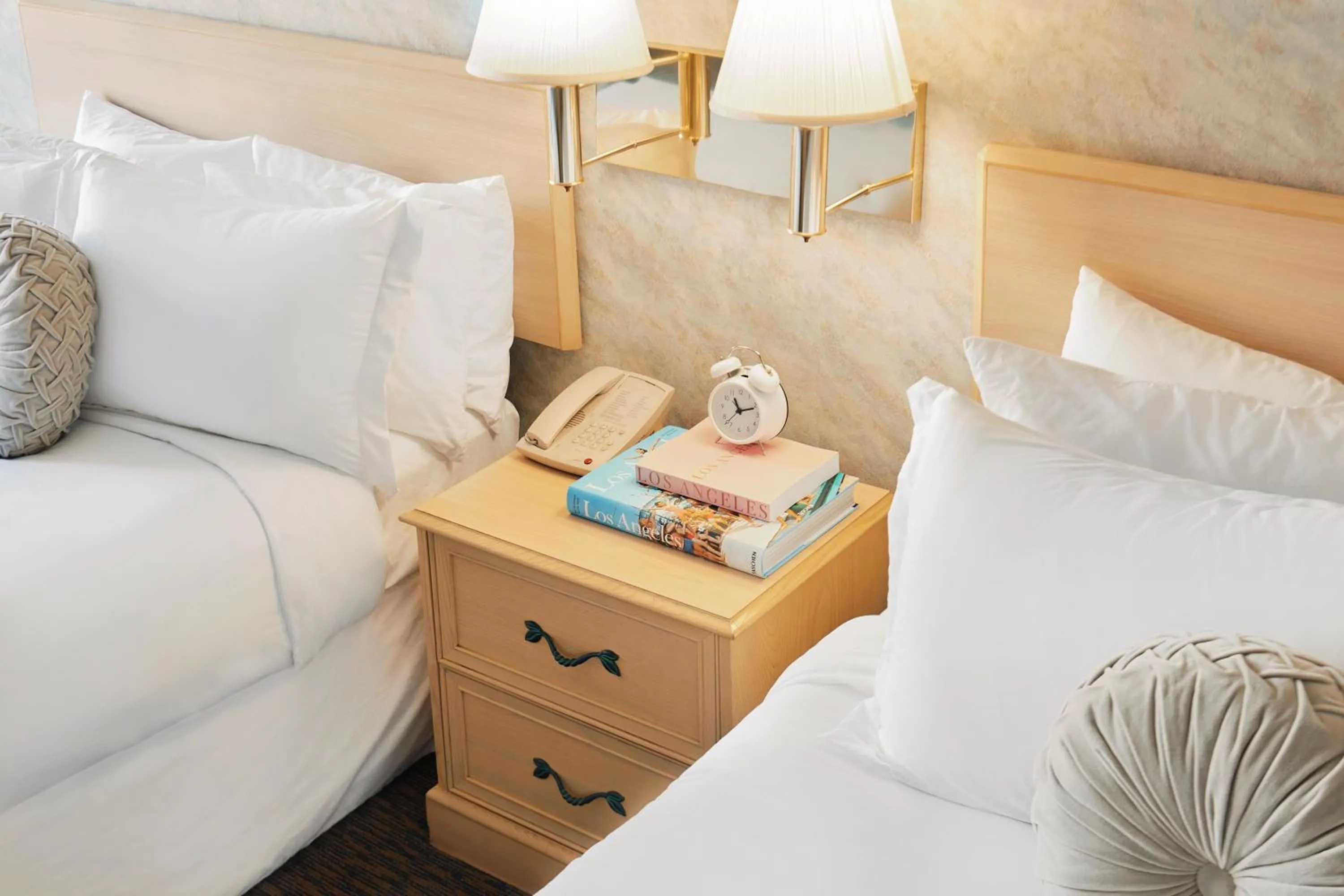 Deluxe Double Room in Glendale Express Hotel Los Angeles