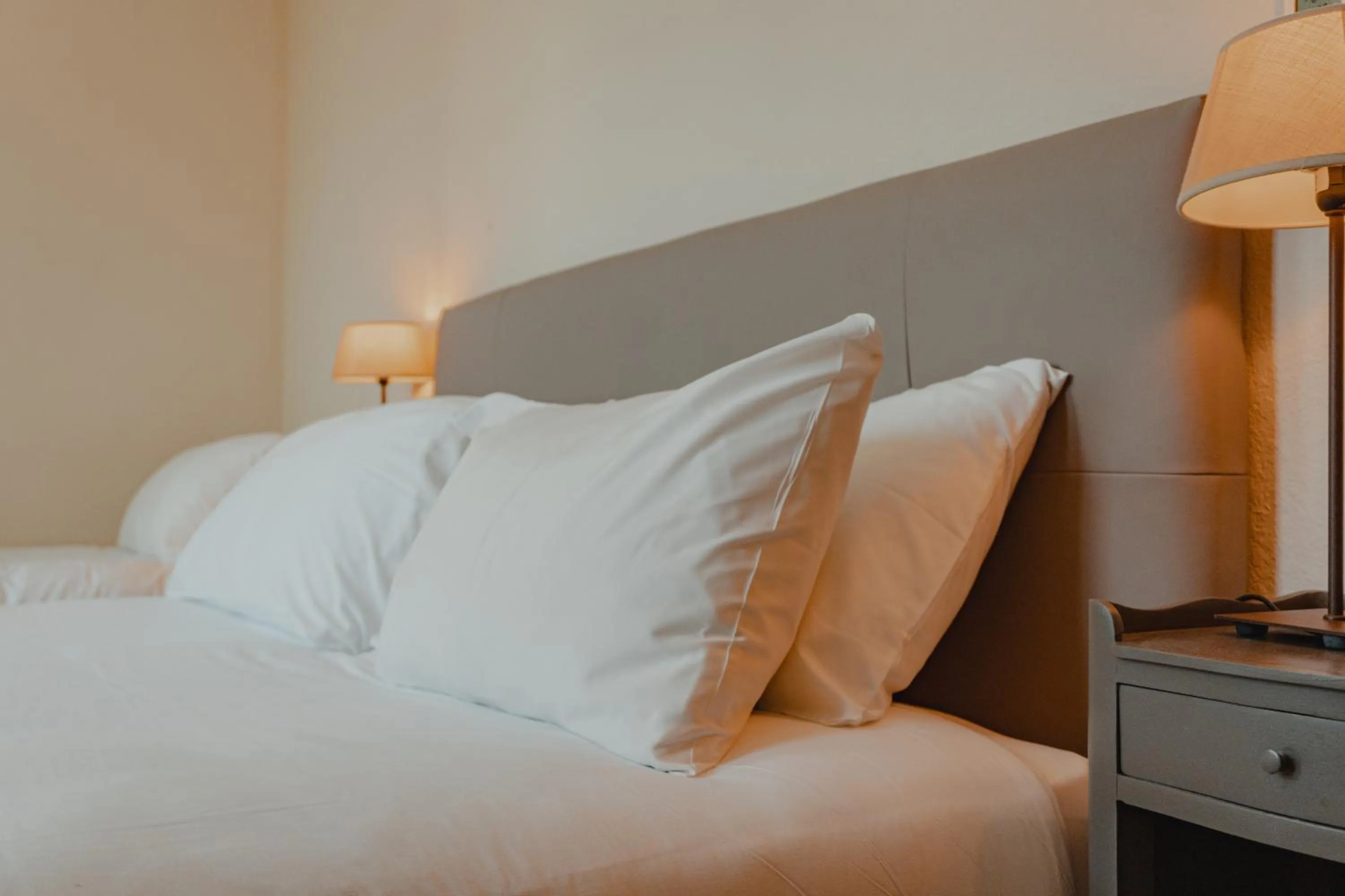 Triple Room with City View in Hôtel Les Magnanarelles