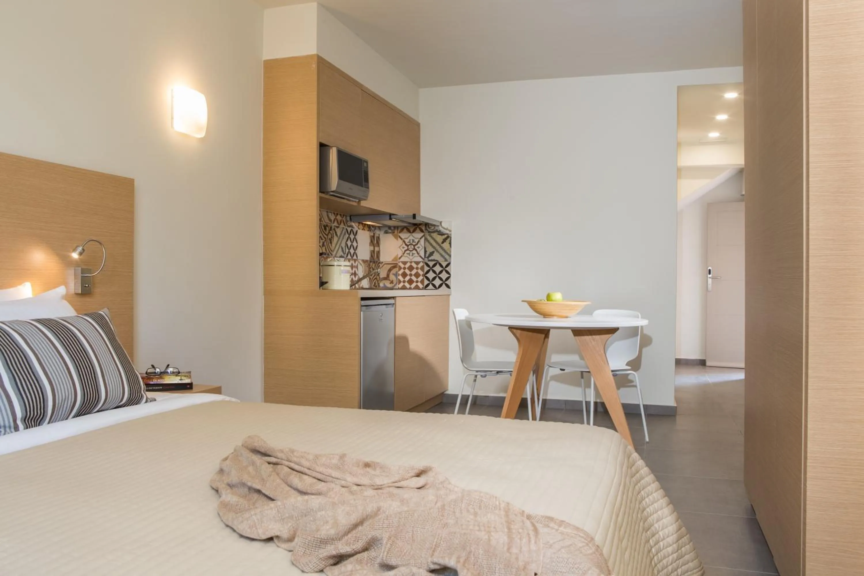 Superior Studio in Sundance Apartments & Suites