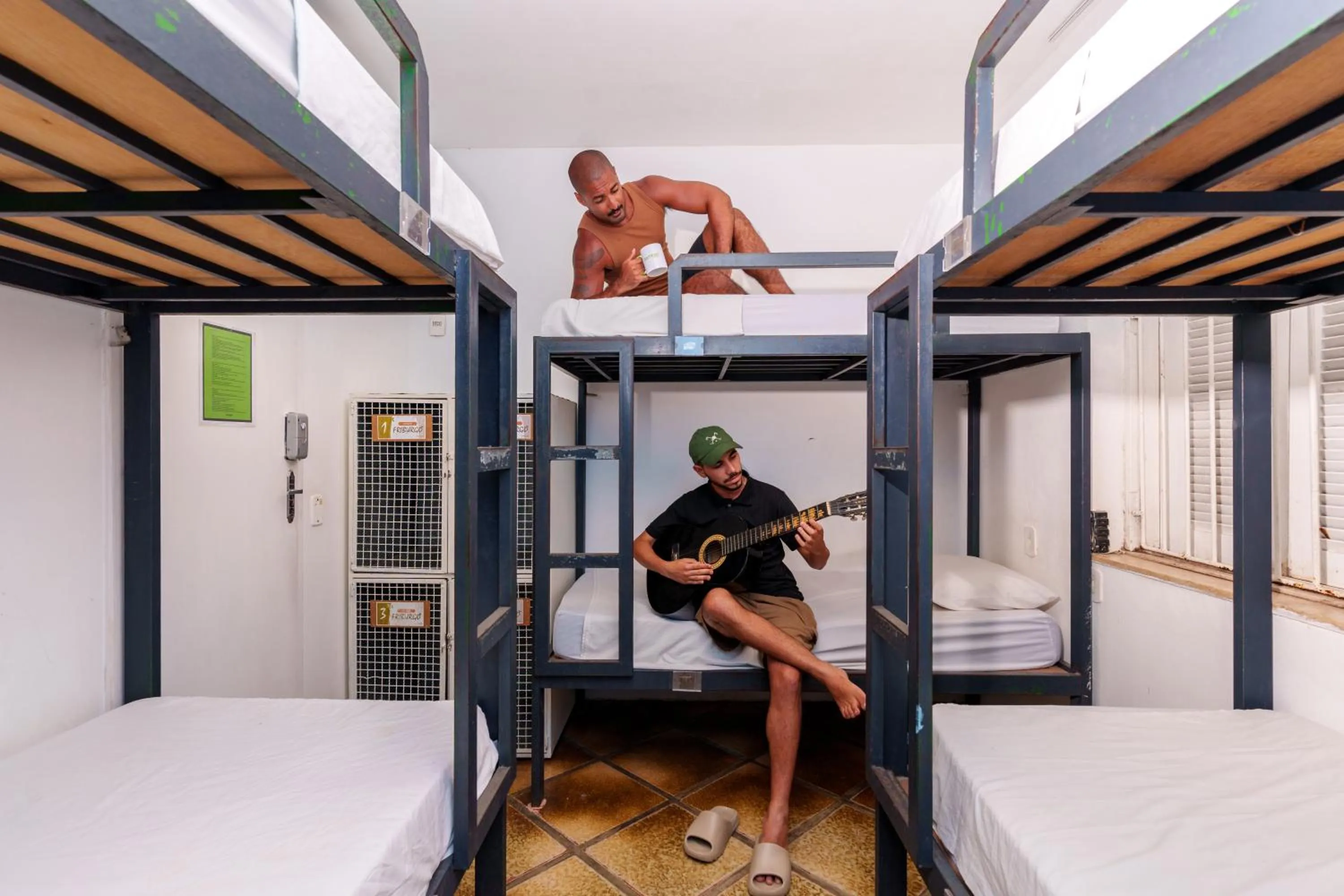 Single Bed in 6-Bed Dormitory Room in Bamboo Rio Hostel