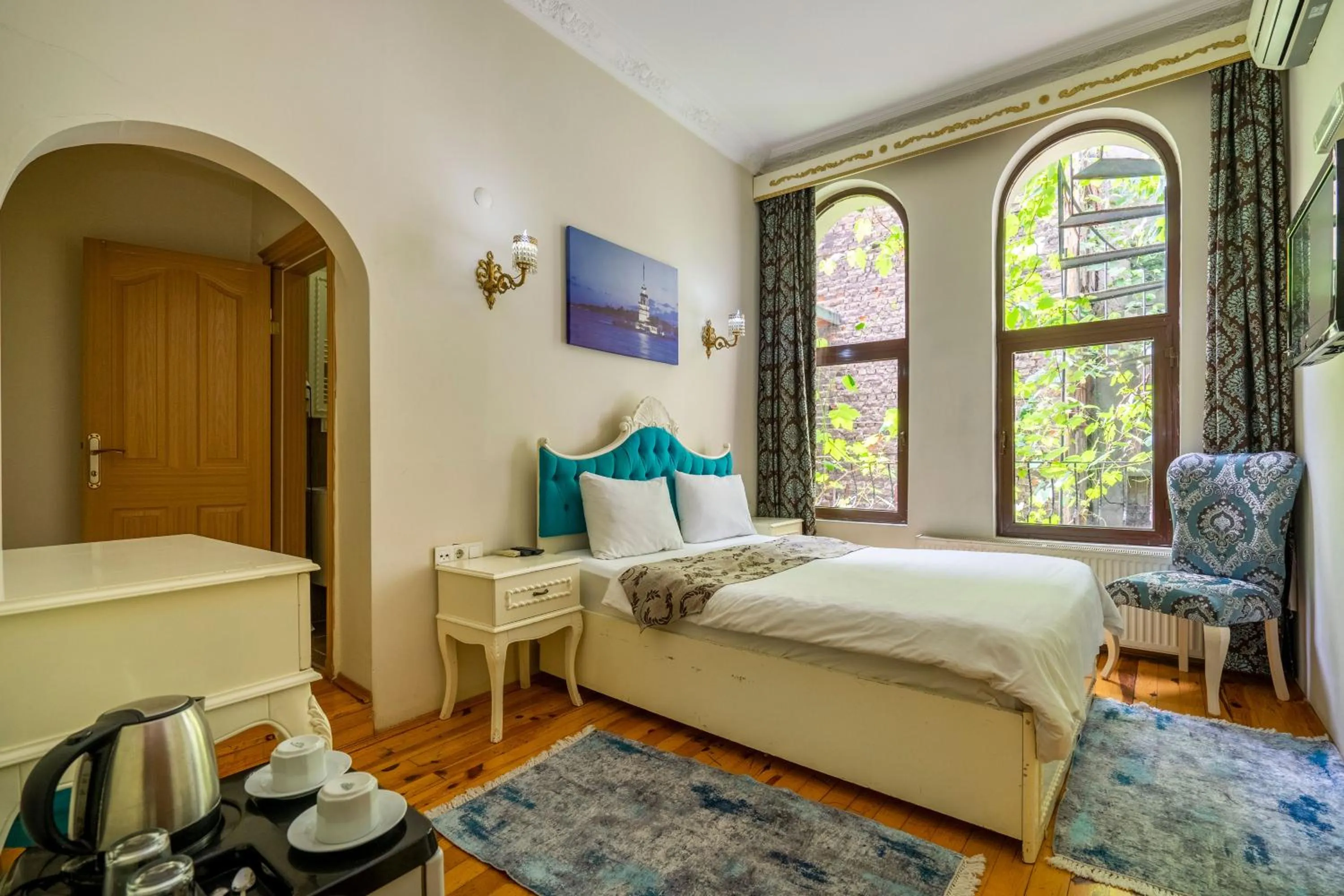 Deluxe Double Room in Gedikpasa Konagi Hotel