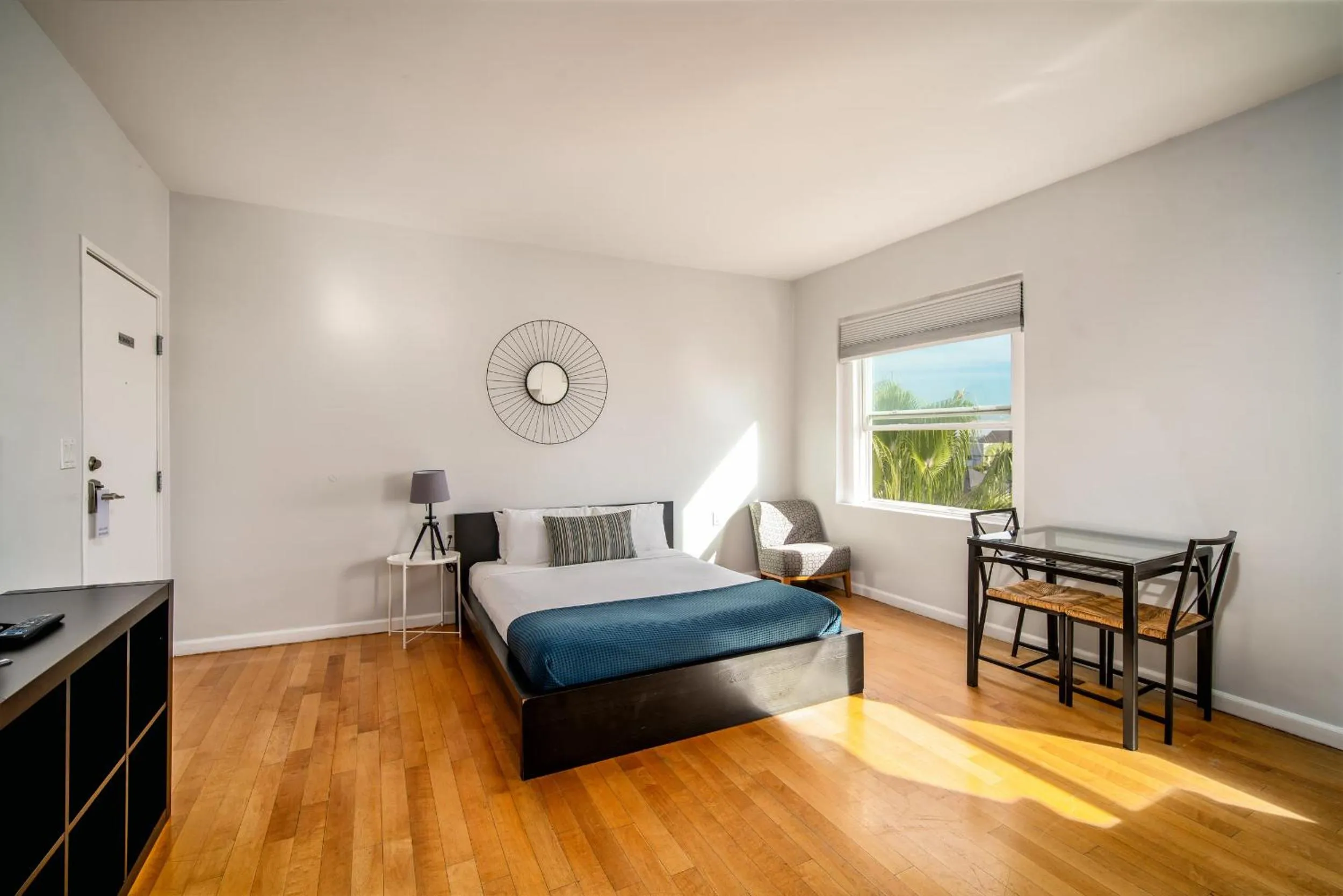 Studio with Partial Ocean View in AIR Venice on the Beach