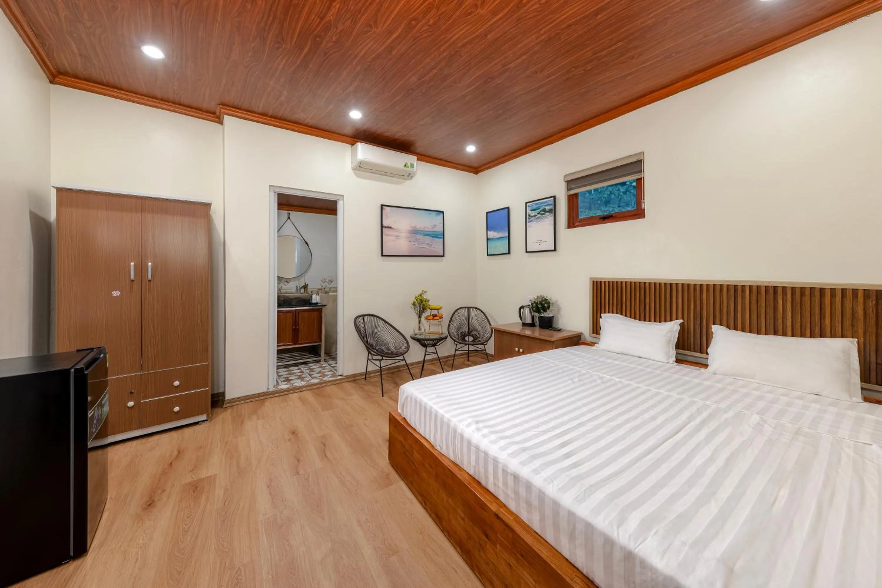 Deluxe Double Room in Tam Coc Friends Bungalow Ninh Bình