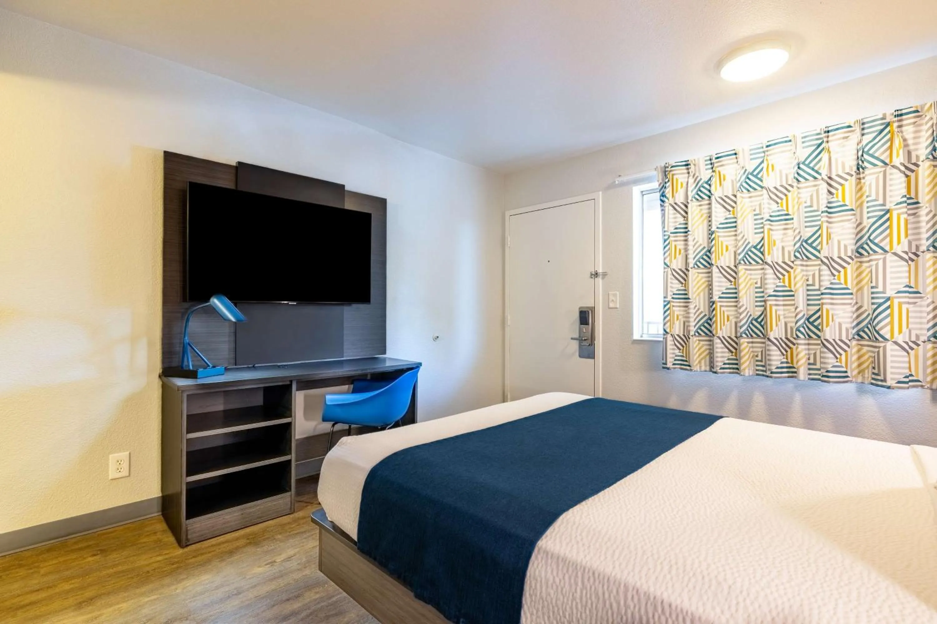 Queen Room - single occupancy in Motel 6-Twin Falls, ID