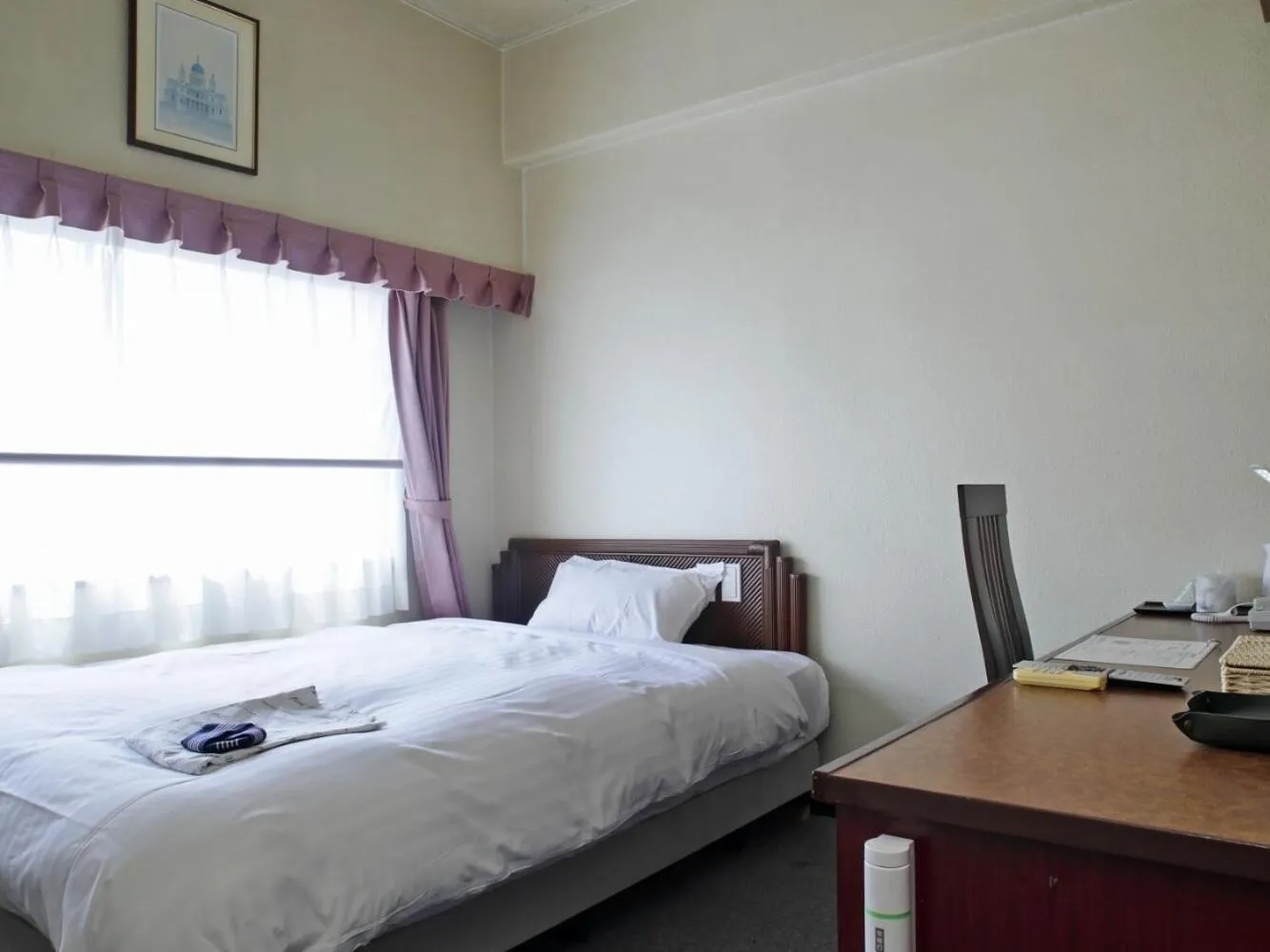 Double Room with Small Double Bed - Non Smoking in Hotel Union