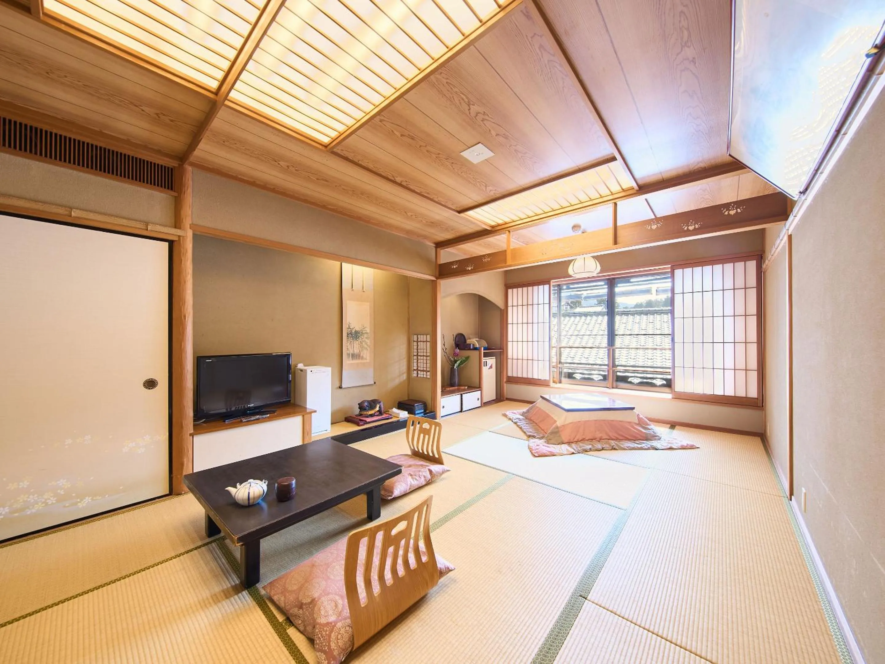 Japanese-Style Room with Shared Bathroom - single occupancy in Sinonomesou Kinosaki Onsen