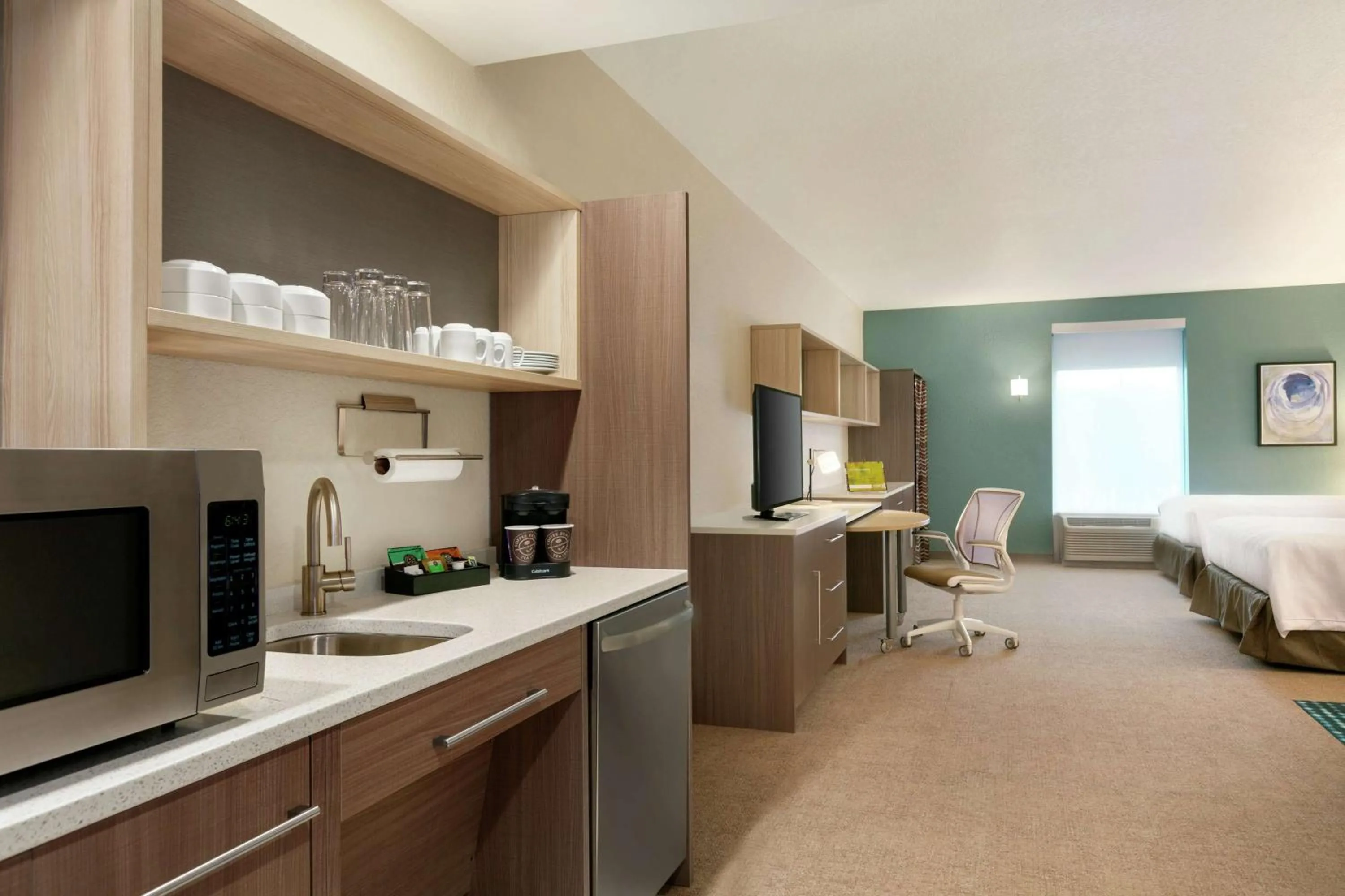 Studio Suite with Two Queen Beds - Hearing Access/Non-Smoking in Home2 Suites By Hilton Brandon Tampa