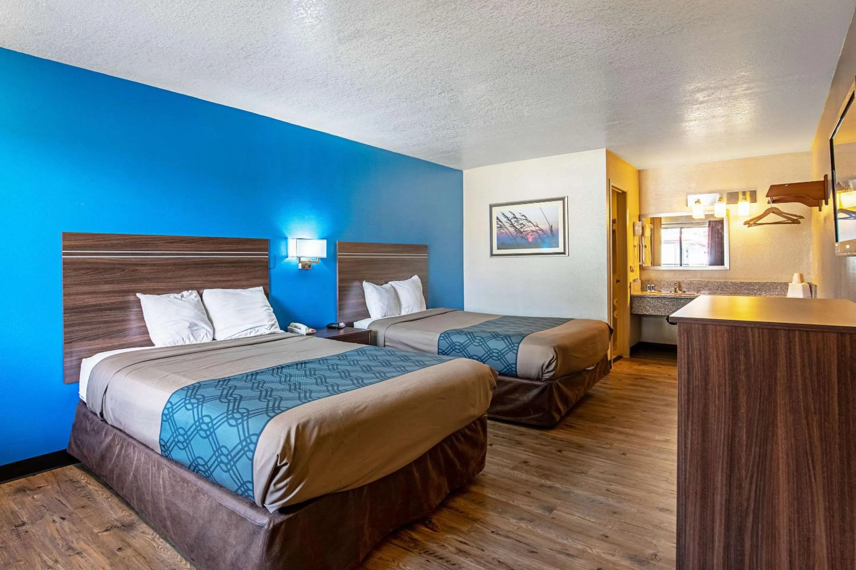 Queen Room with Two Queen Beds - Non-Smoking in Rodeway Inn St George North - Near Pioneer Park