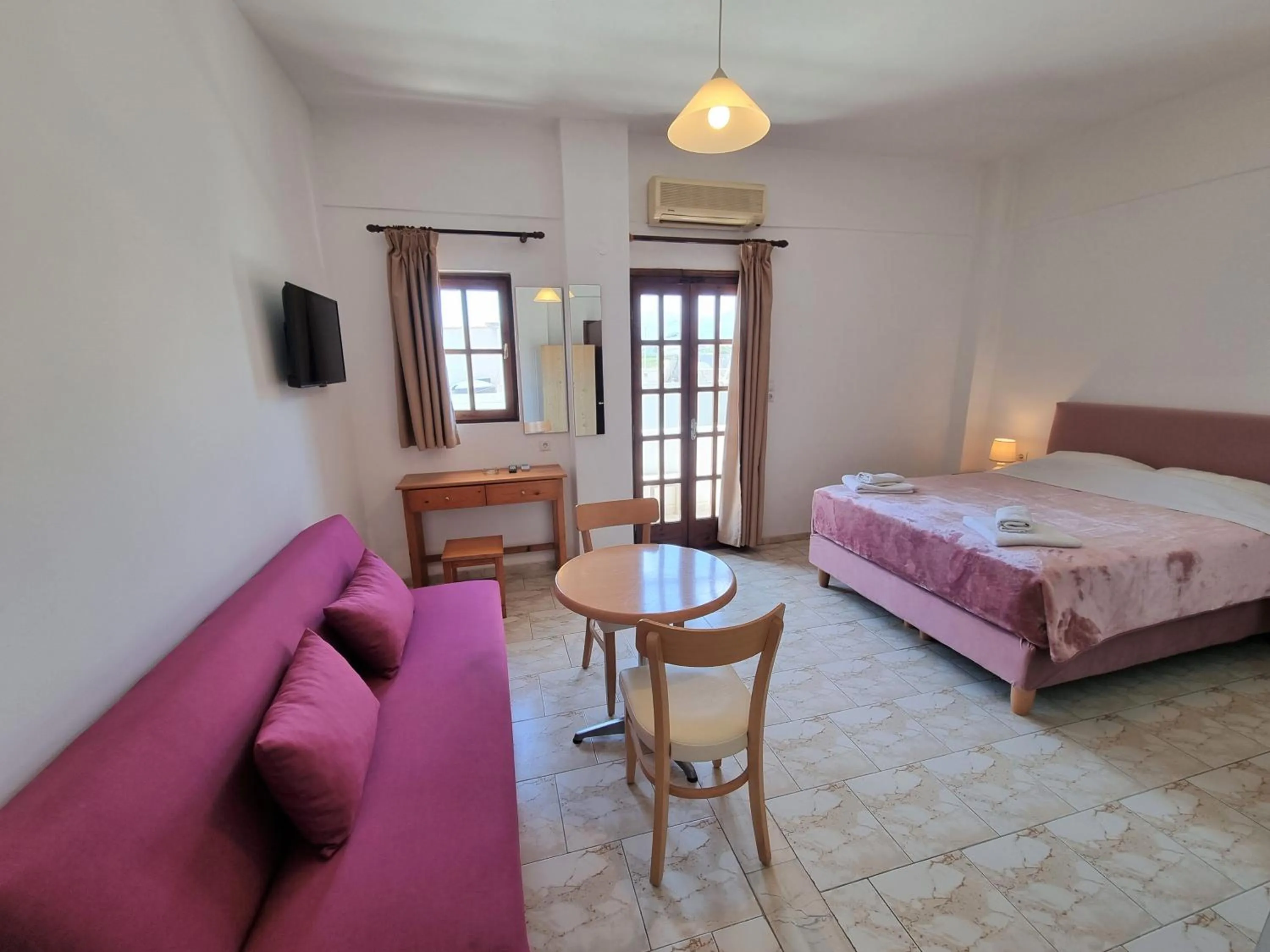 Standard Double or Twin Room with Garden View in Arhodiko Hotel