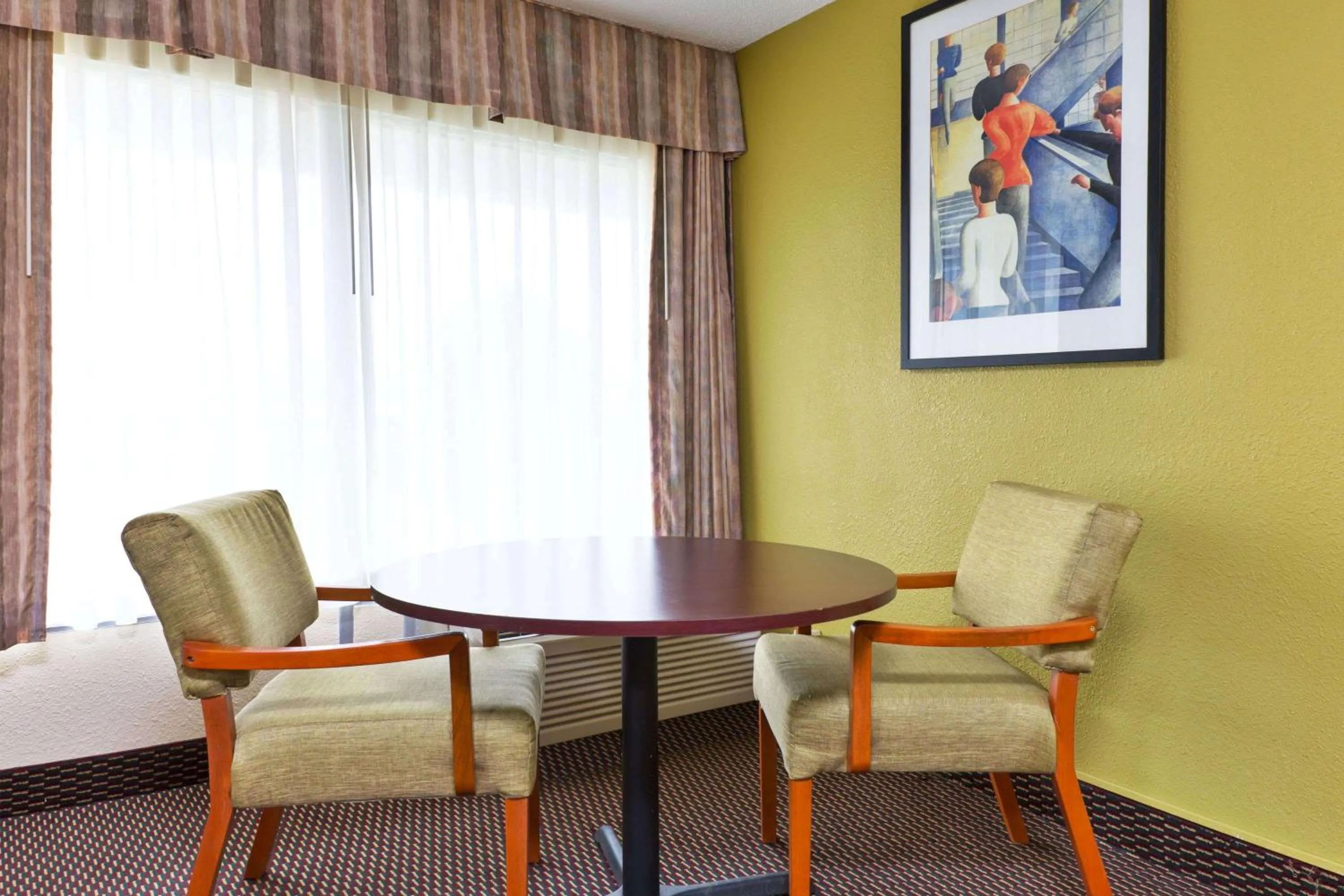 King Studio Suite - Smoking in Ramada by Wyndham Pikesville/Baltimore North