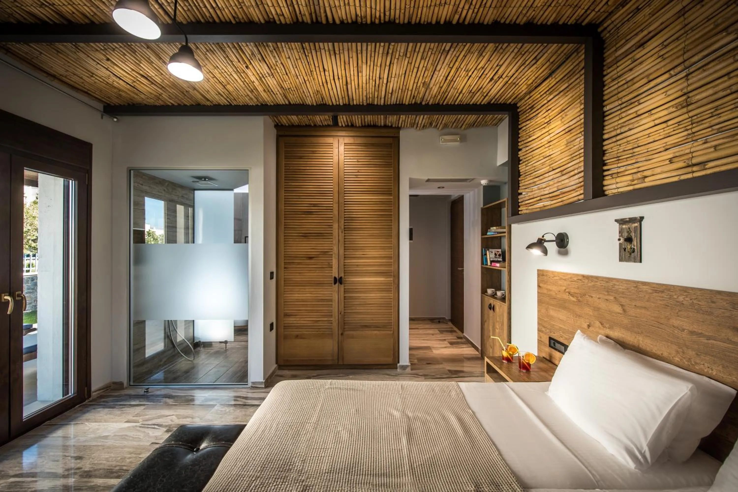 Deluxe Double Room with Shower in Balsamico Traditional Suites