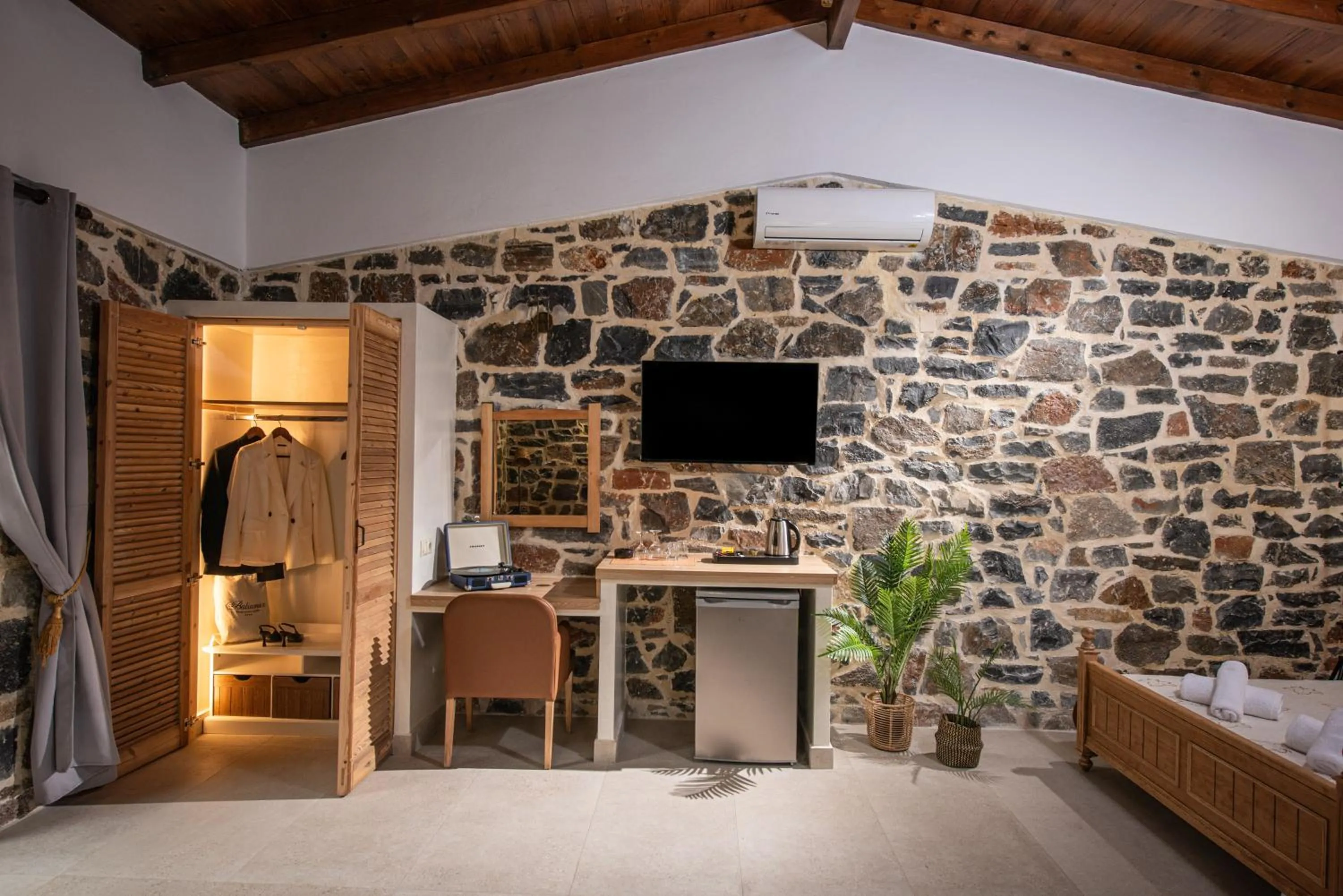 Junior Suite - single occupancy in Balsamico Traditional Suites