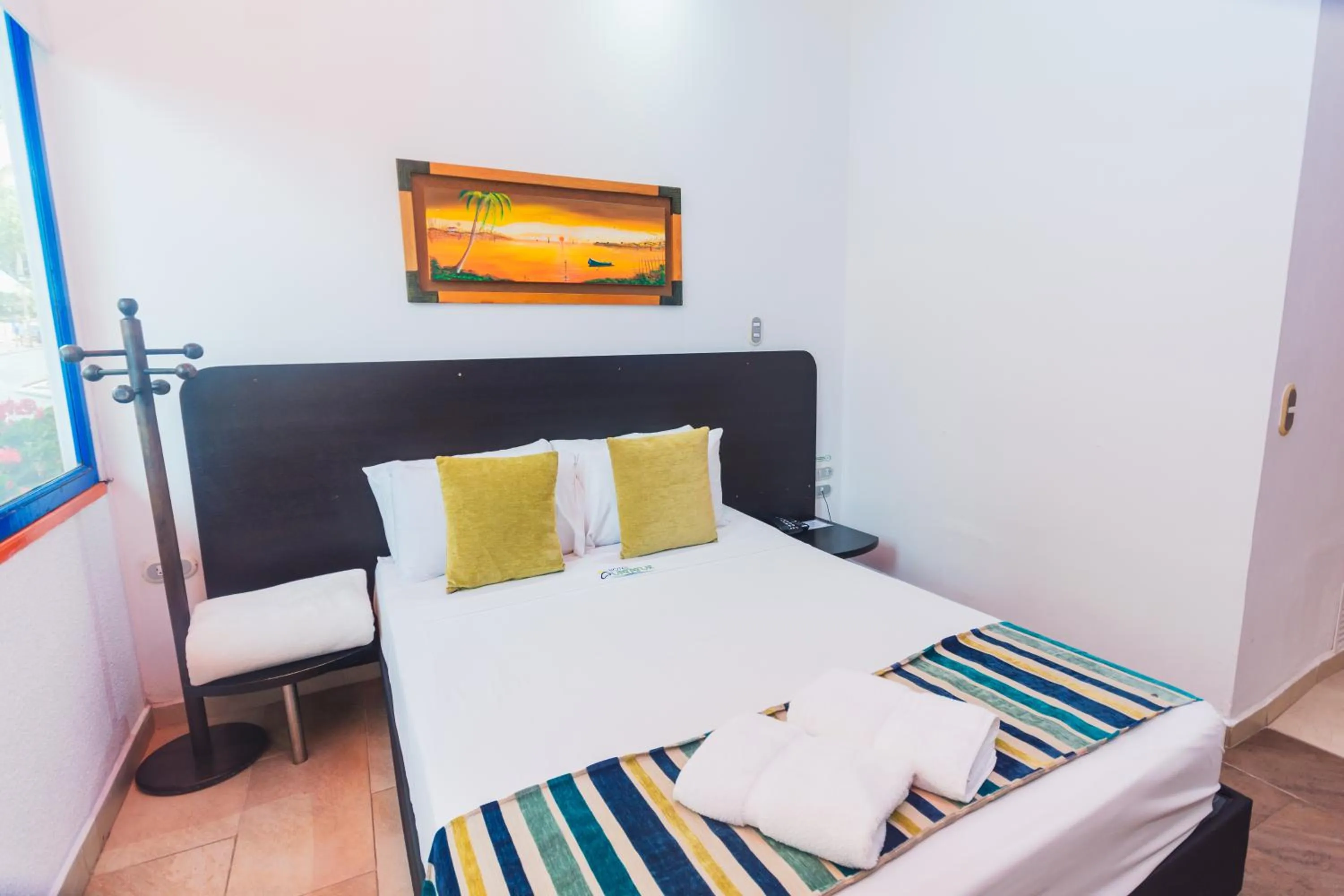 Family Room with Bath in Hotel Guatatur