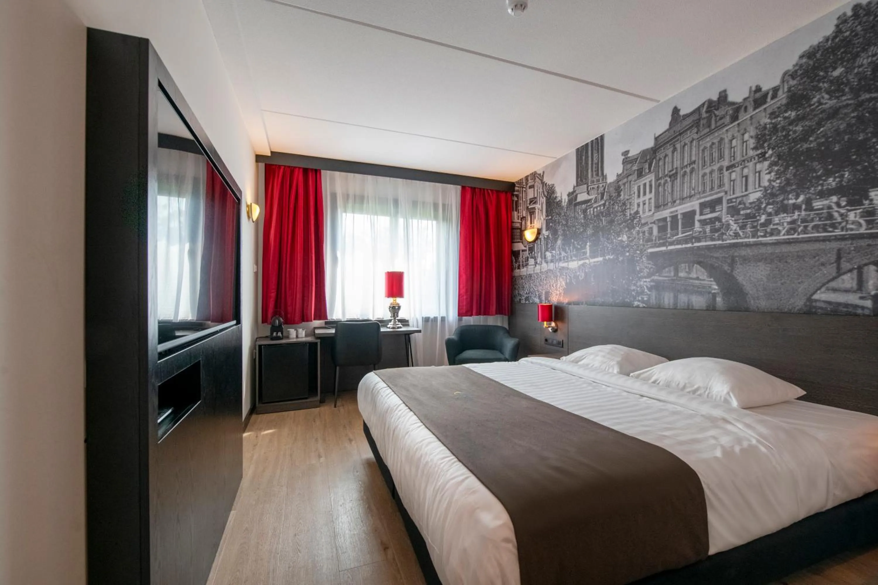 Deluxe King Room in Bastion Hotel Vlaardingen
