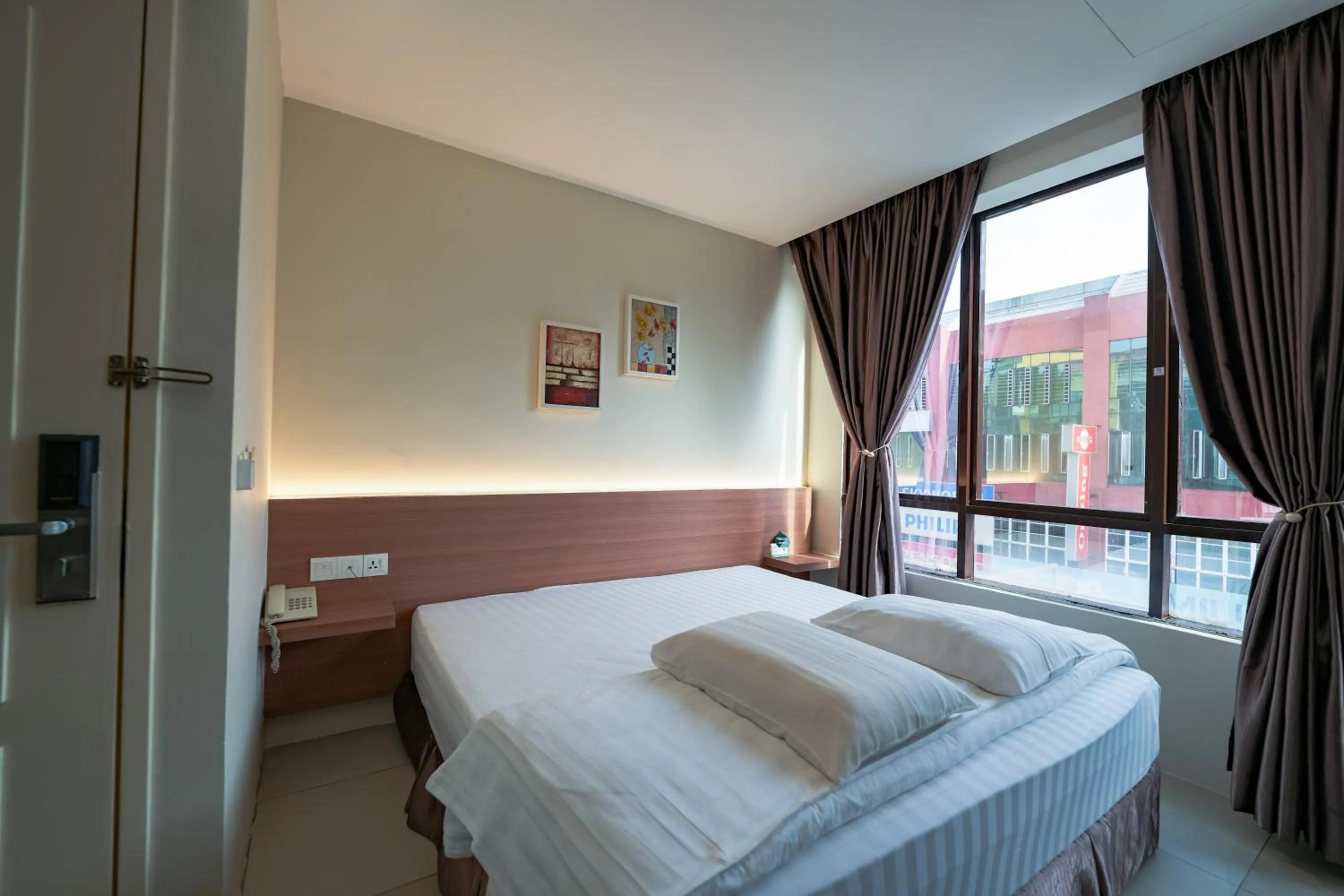 Superior King Room in Green Hotel