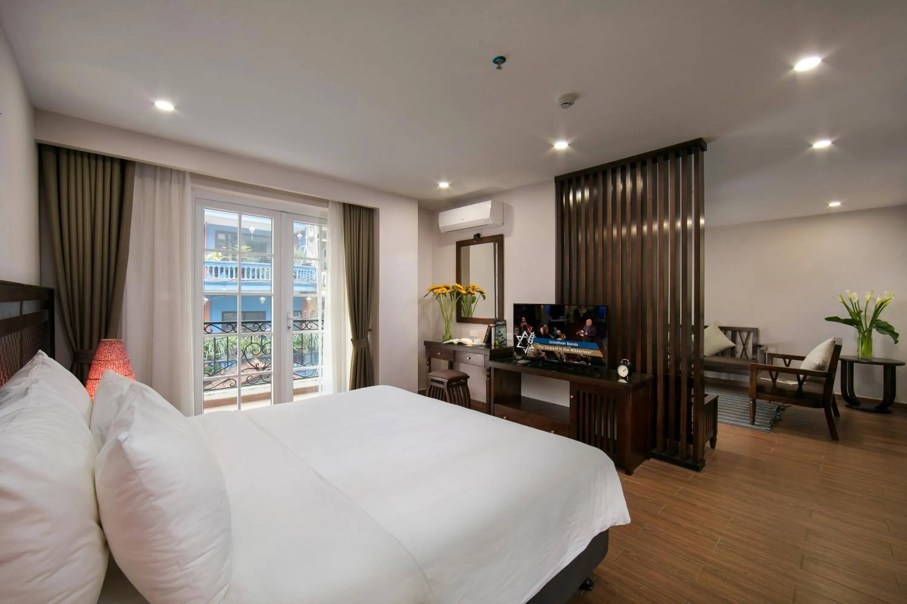Suite with City View in Azure Sapa Hotel