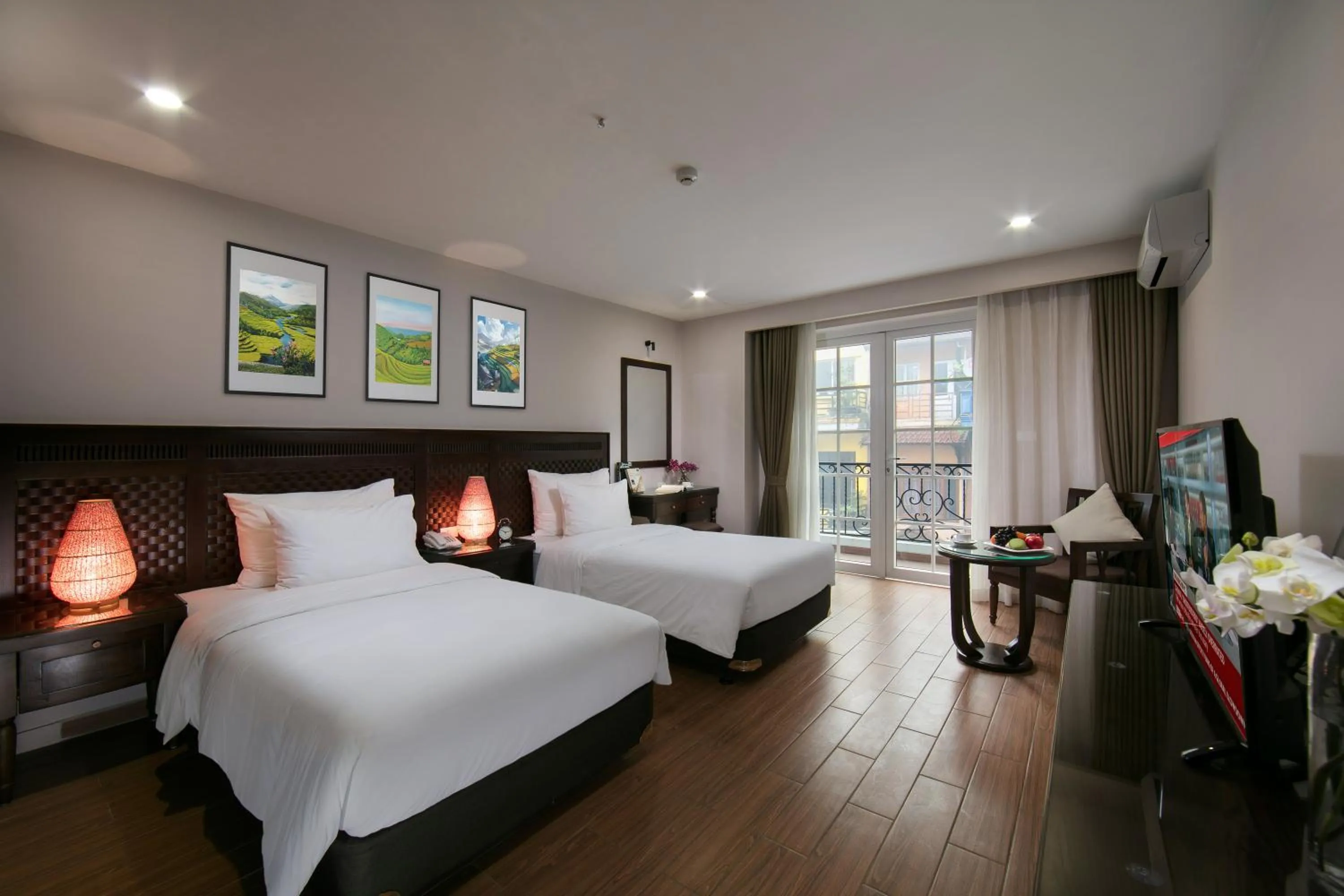 Deluxe Double or Twin Room with City View in Azure Sapa Hotel
