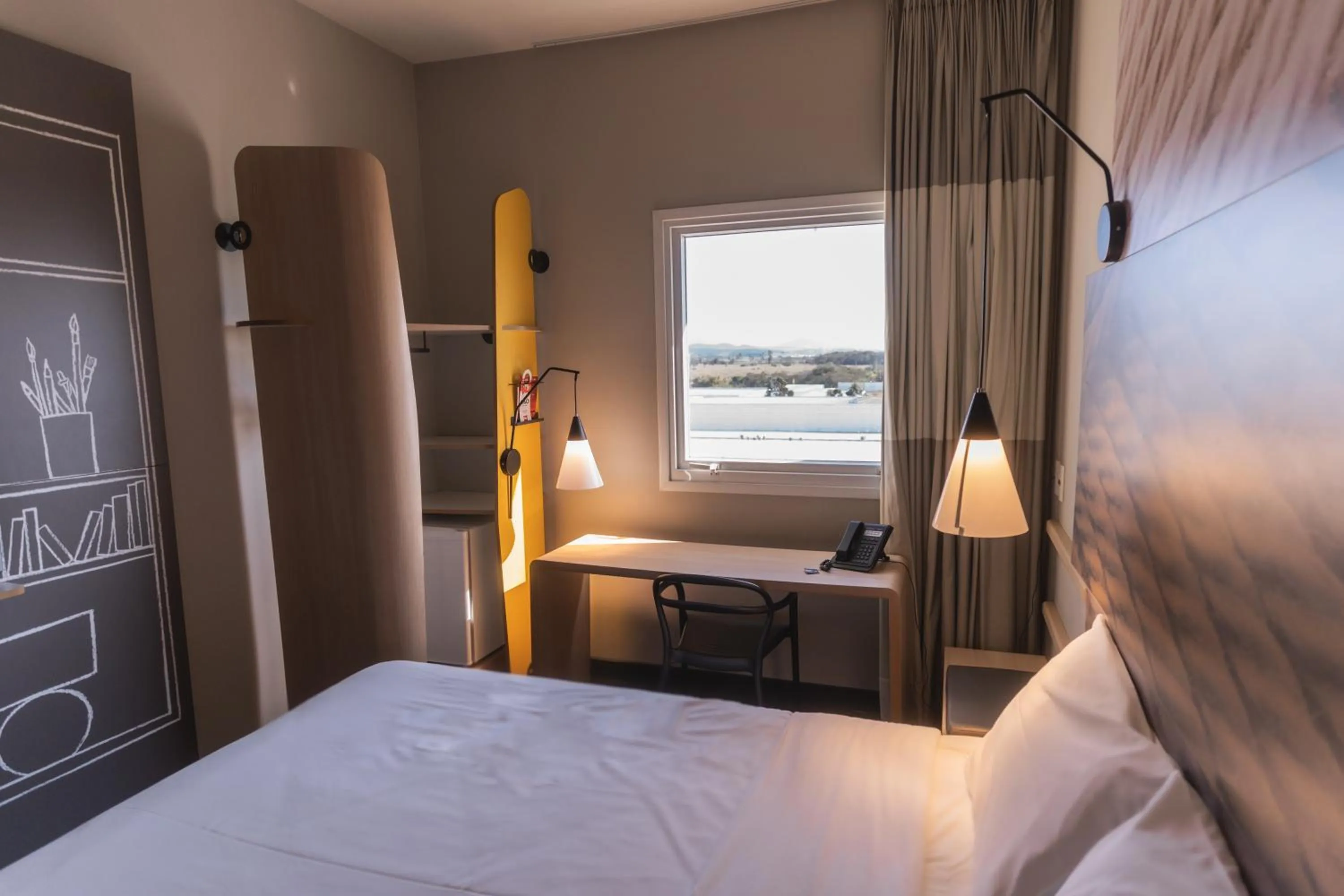 Standard Apartment with One Double Bed in Ibis Lorena - Circuito da Fé