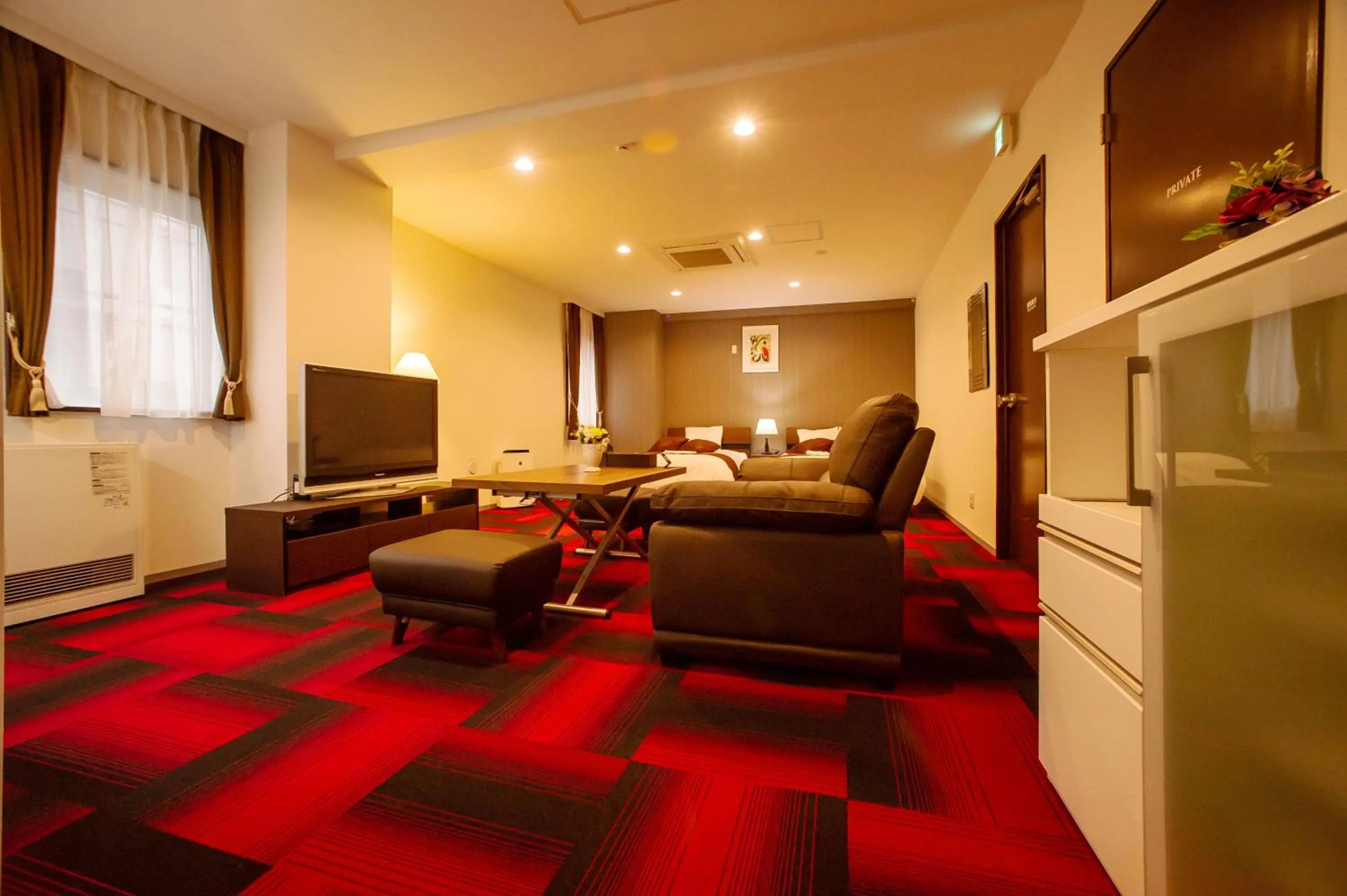 Suite Room 201 in Condominium Stella Site