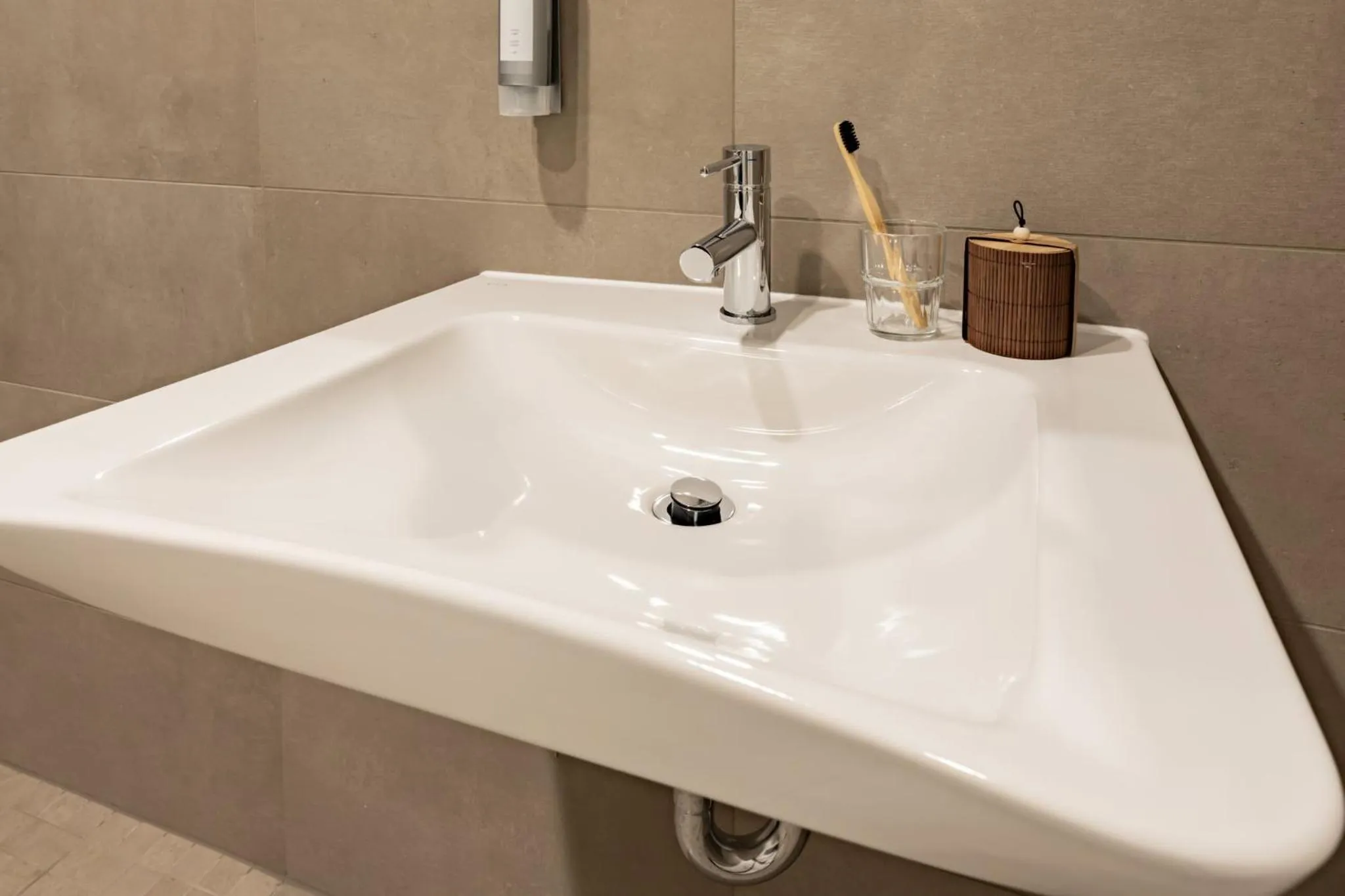 Standard Queen Room in Select Hotel Berlin Spiegelturm