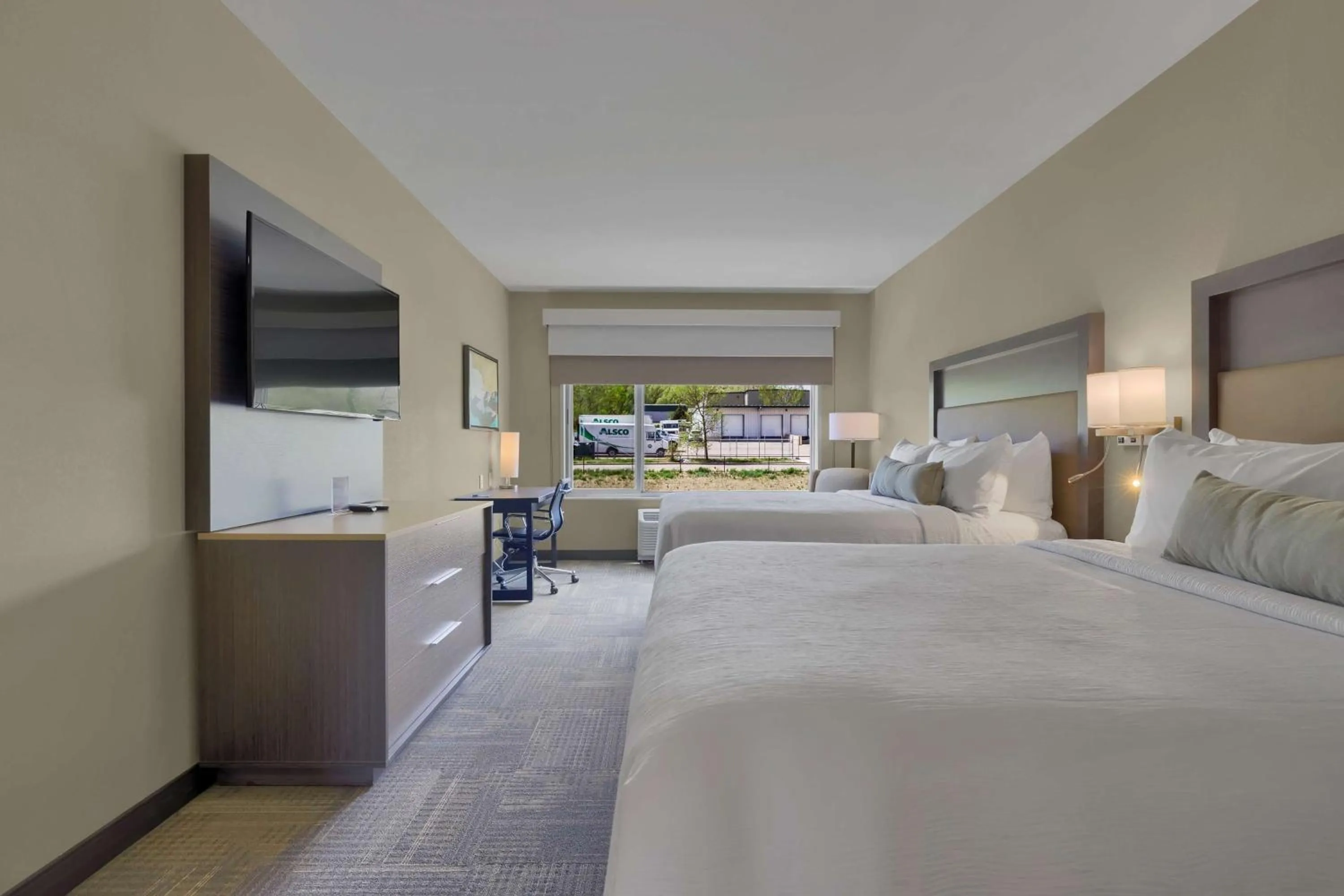 Queen Room with Two Queen Beds in Best Western Plus Fillmore Inn & Suites