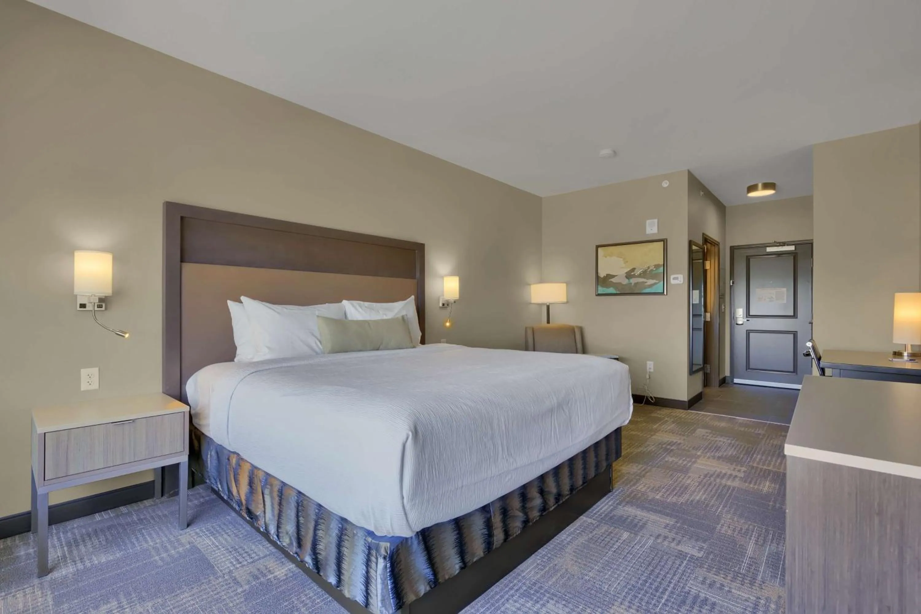 King Room - Disability Access in Best Western Plus Fillmore Inn & Suites