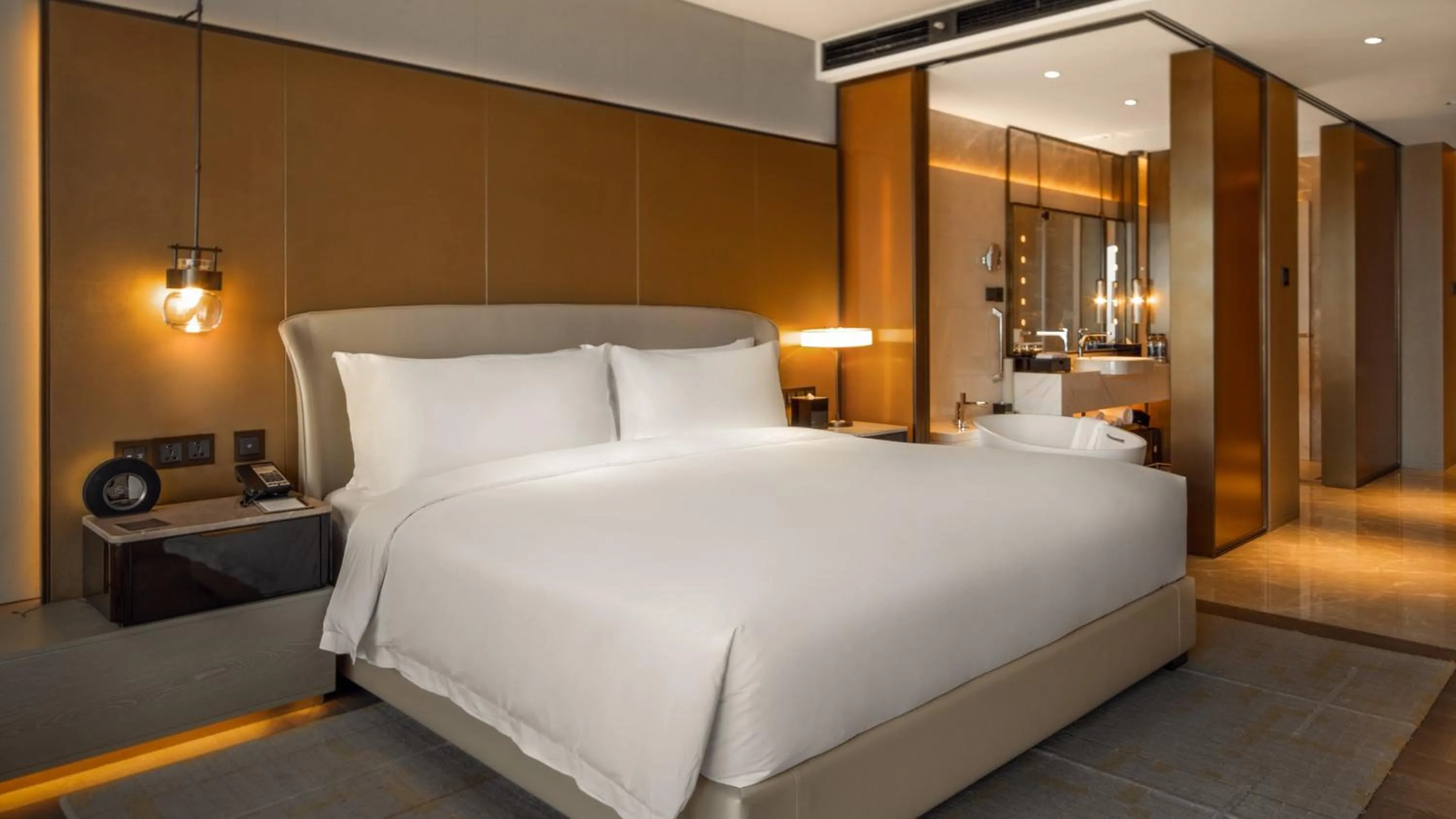Premium King Room in InterContinental Tianjin Yujiapu Hotel & Residences by IHG