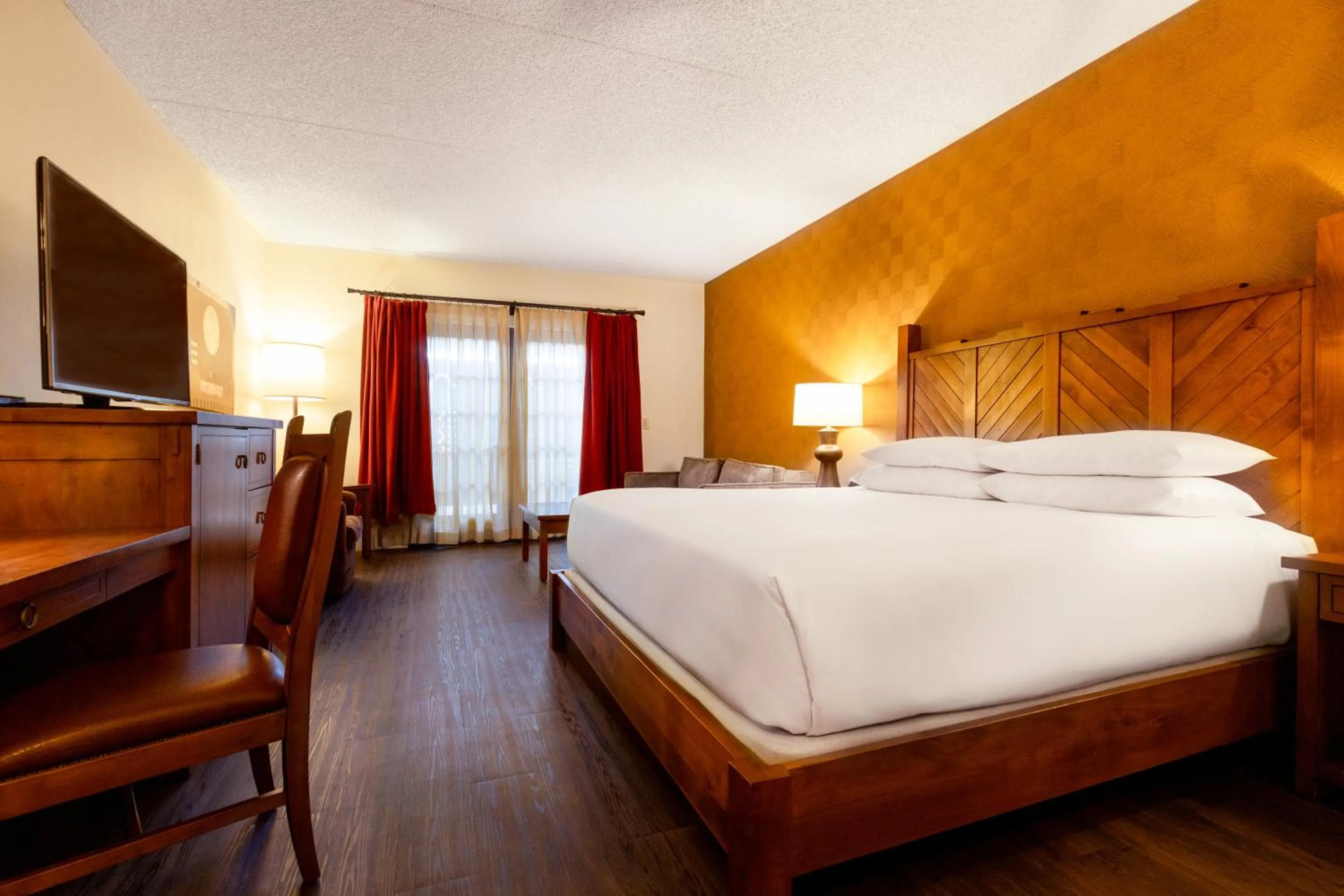  Triple Room in Eldorado Hotel and Spa