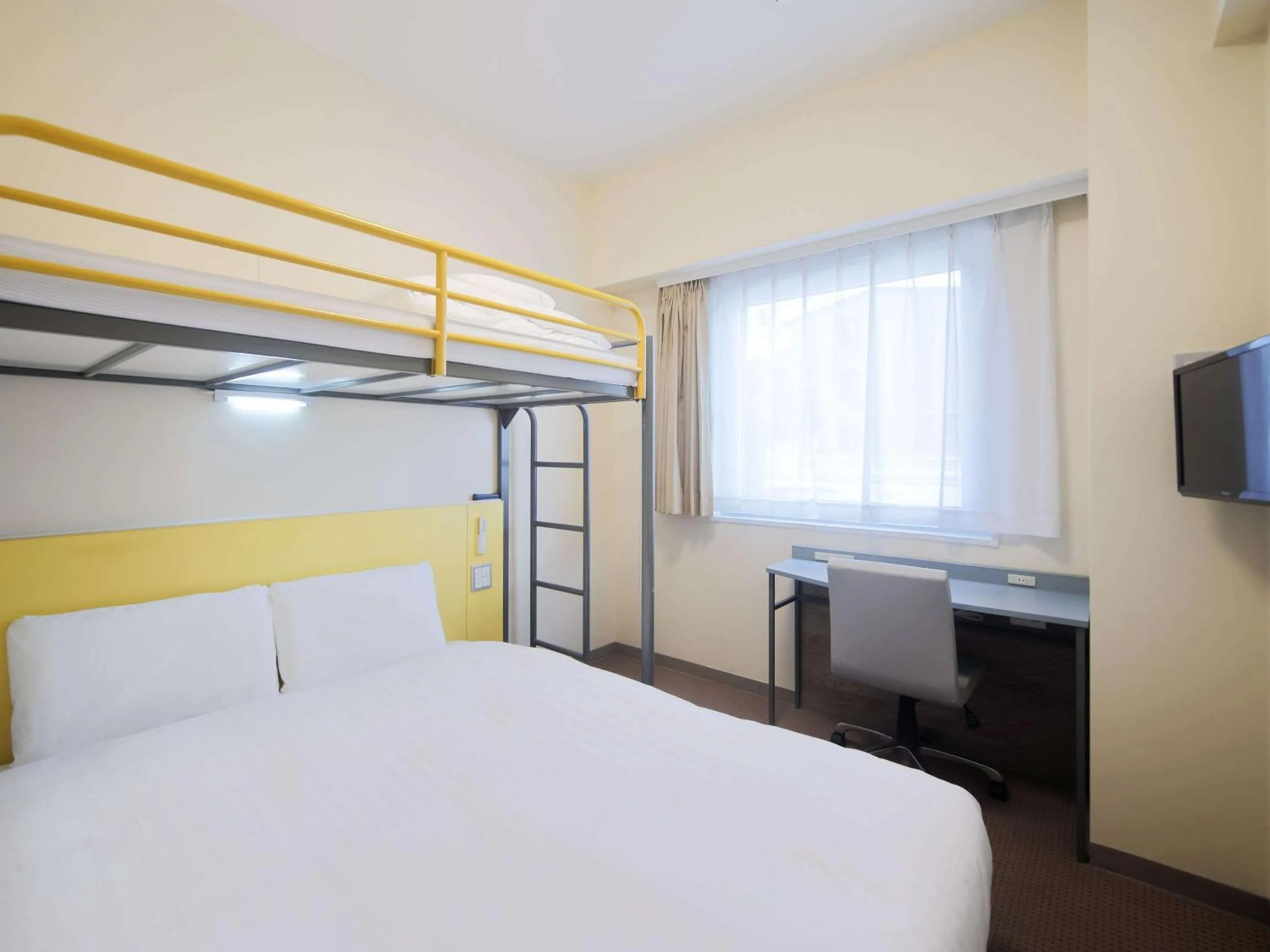 Double Room with a Loft Bed - Non Smoking in Comfort Inn Kumamoto Miyukifueda