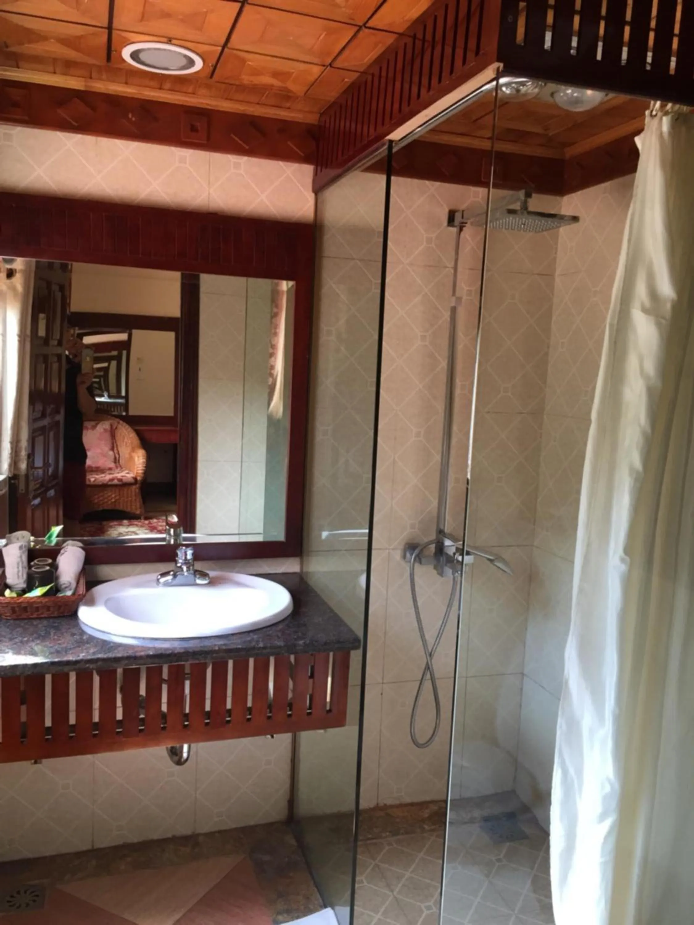 Double Room with Lake View - single occupancy in Sapa Garden Bed and Breakfast