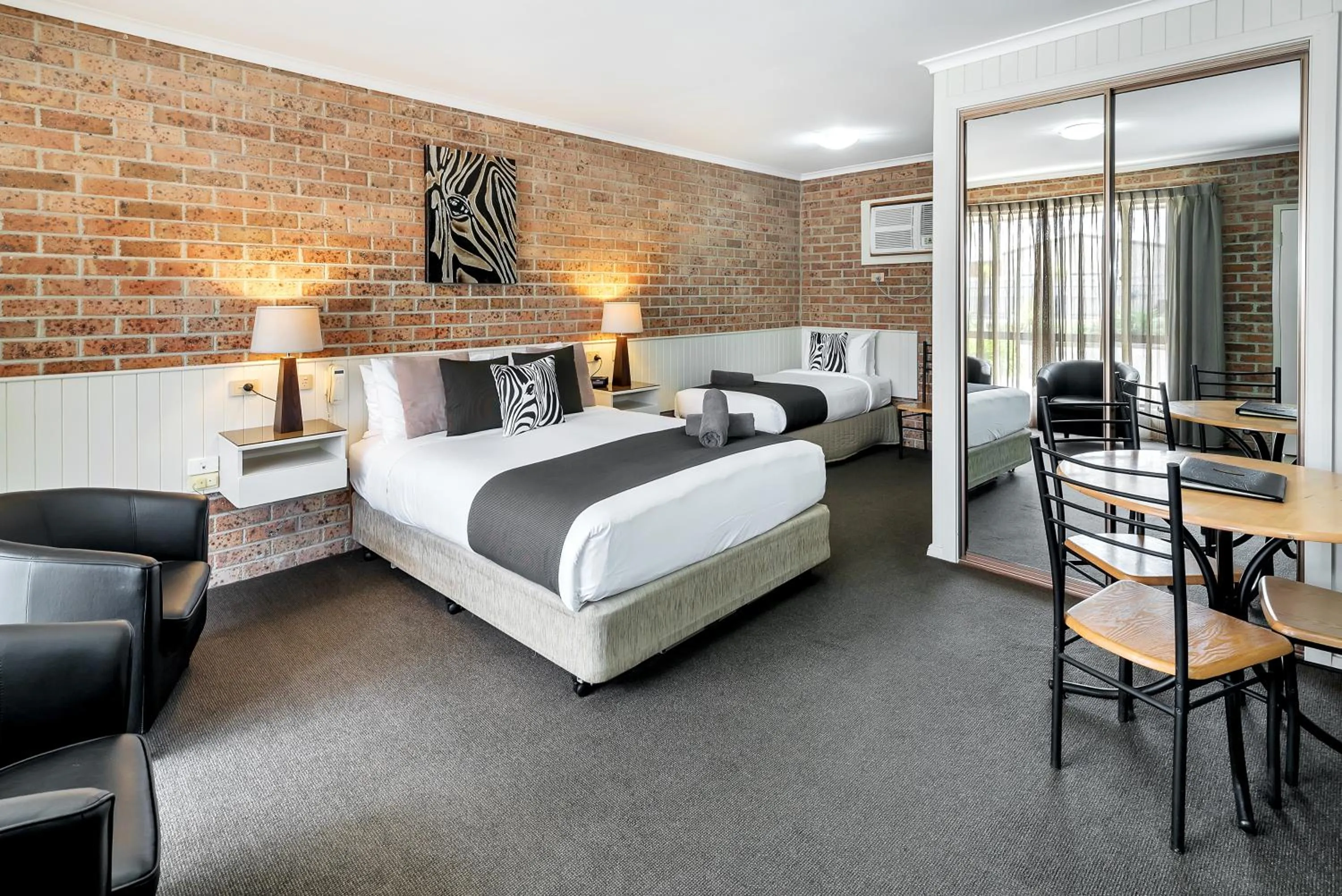 Twin Room - single occupancy in Begonia City Motor Inn