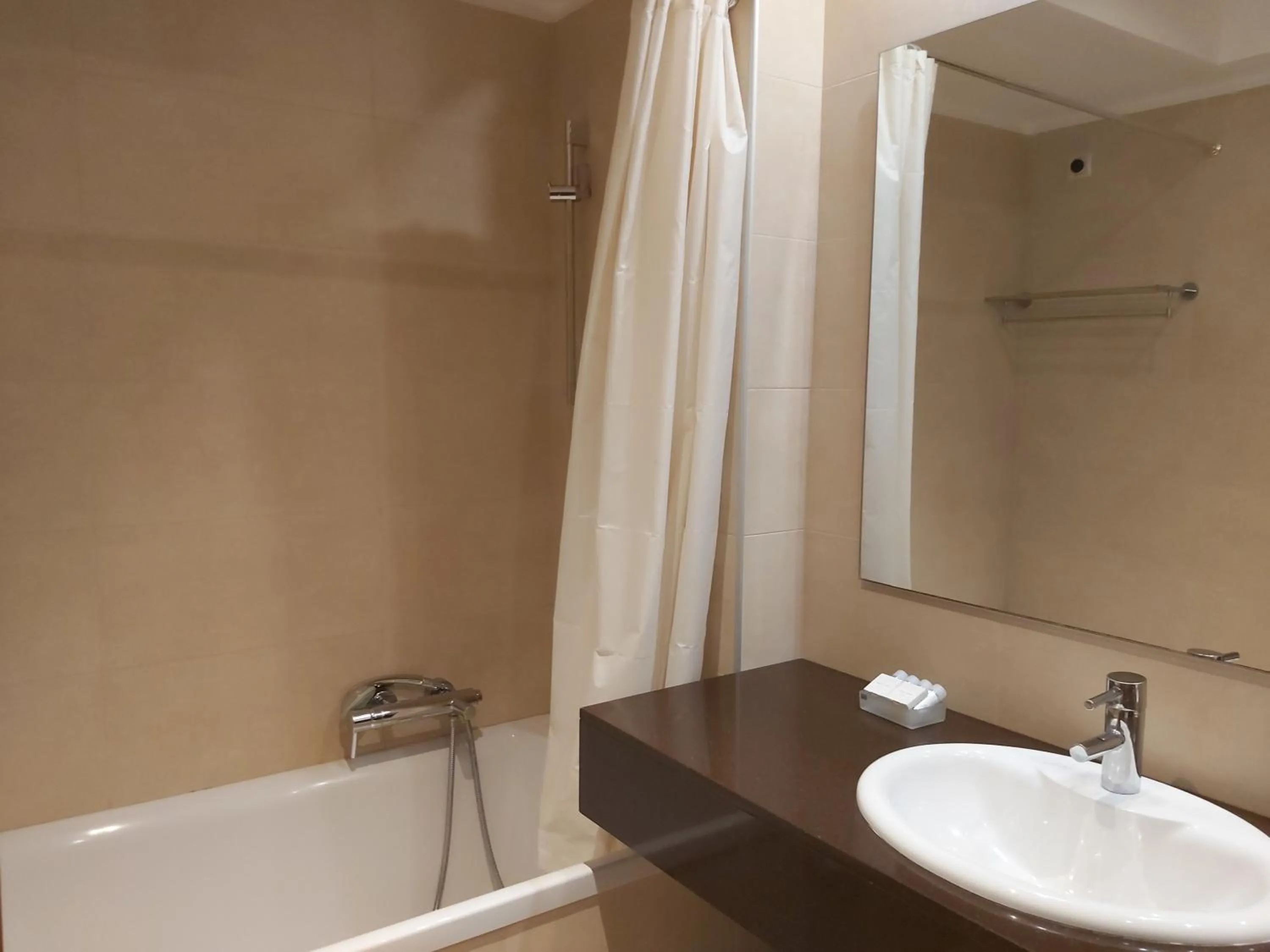 Triple Room in El Greco Hotel