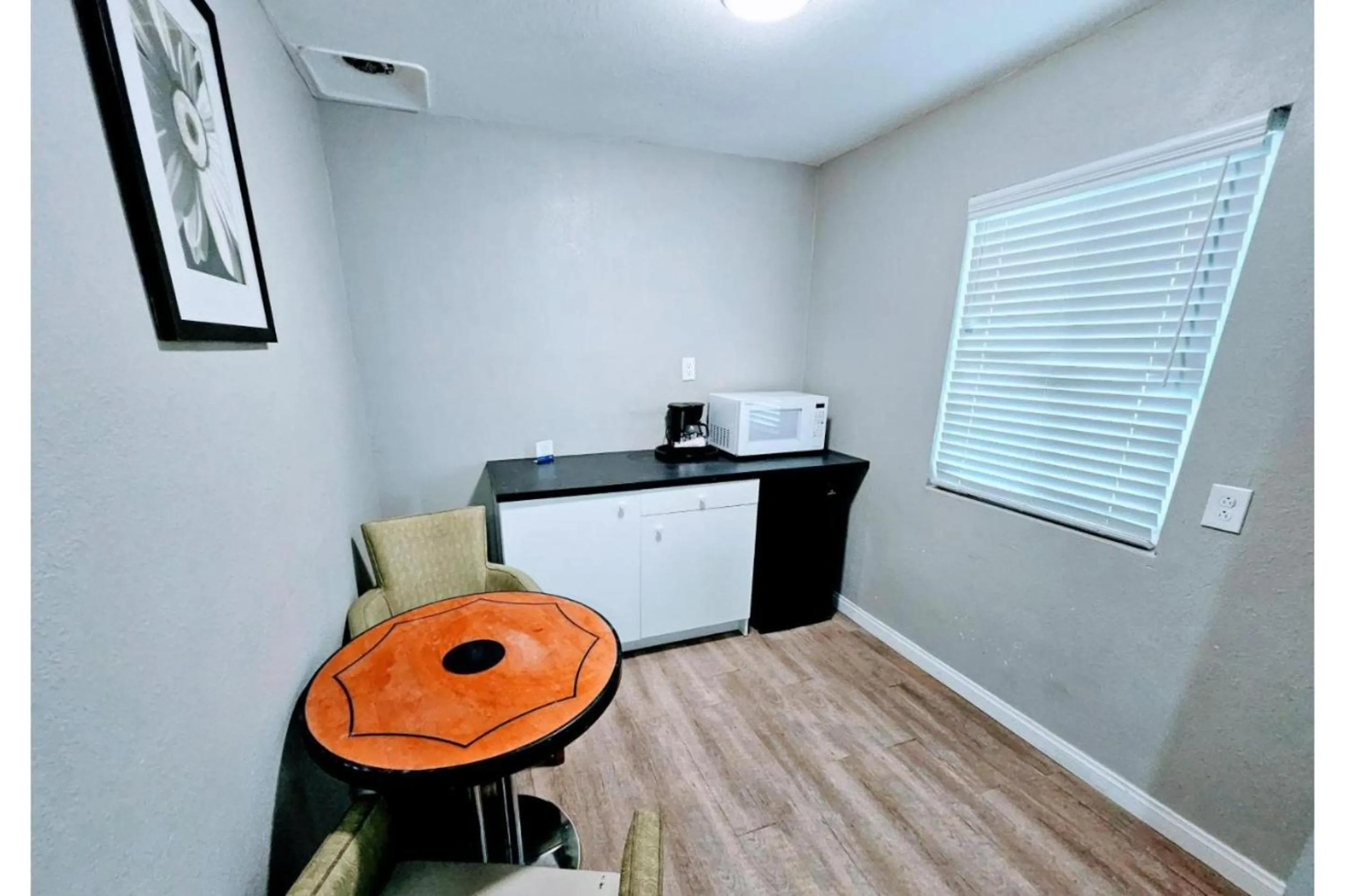 King Bed Smoking in Hotel Ridgecrest An Extended Stay Studio