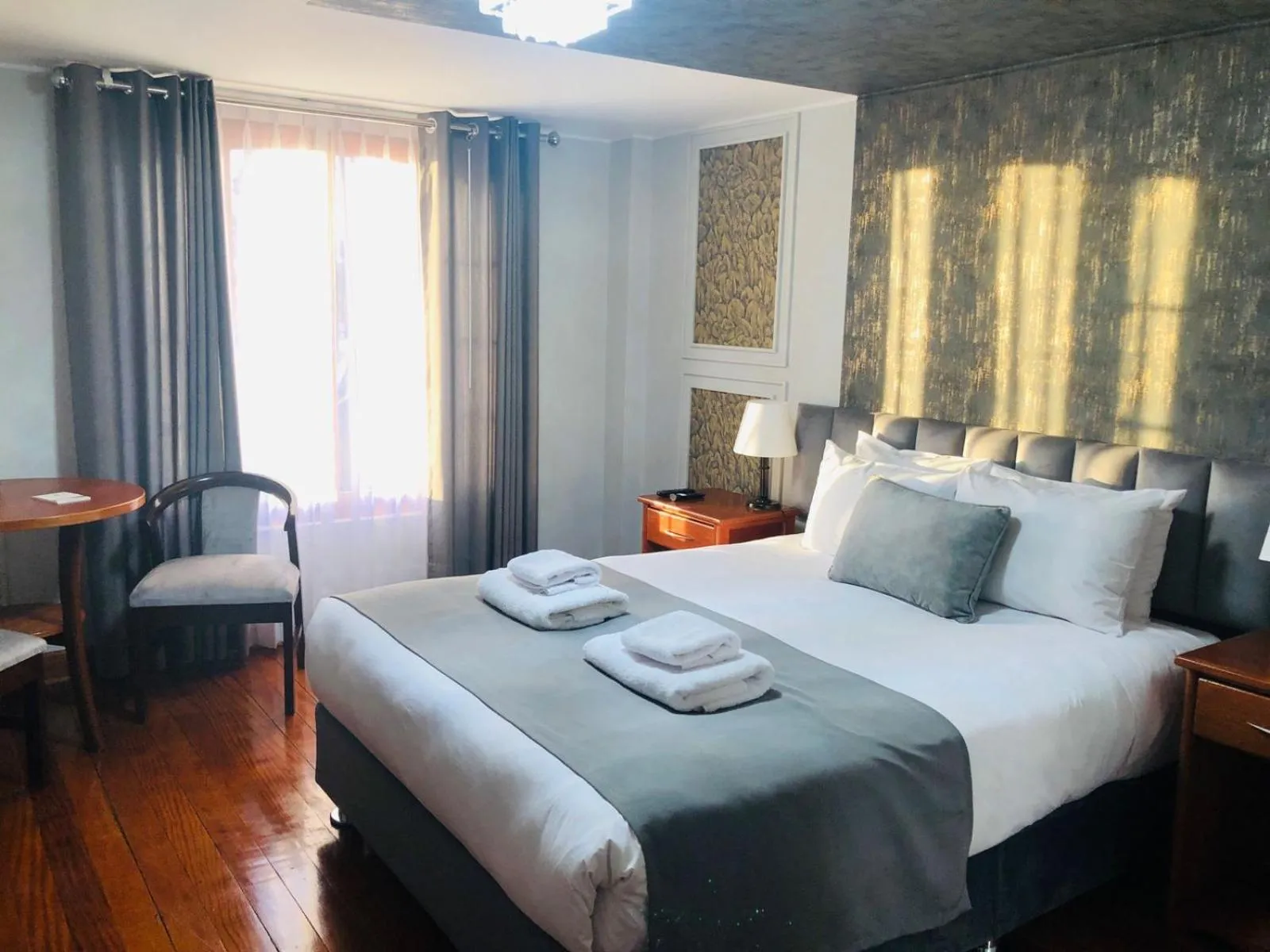 Double Room in Hotel Fundador by Robles